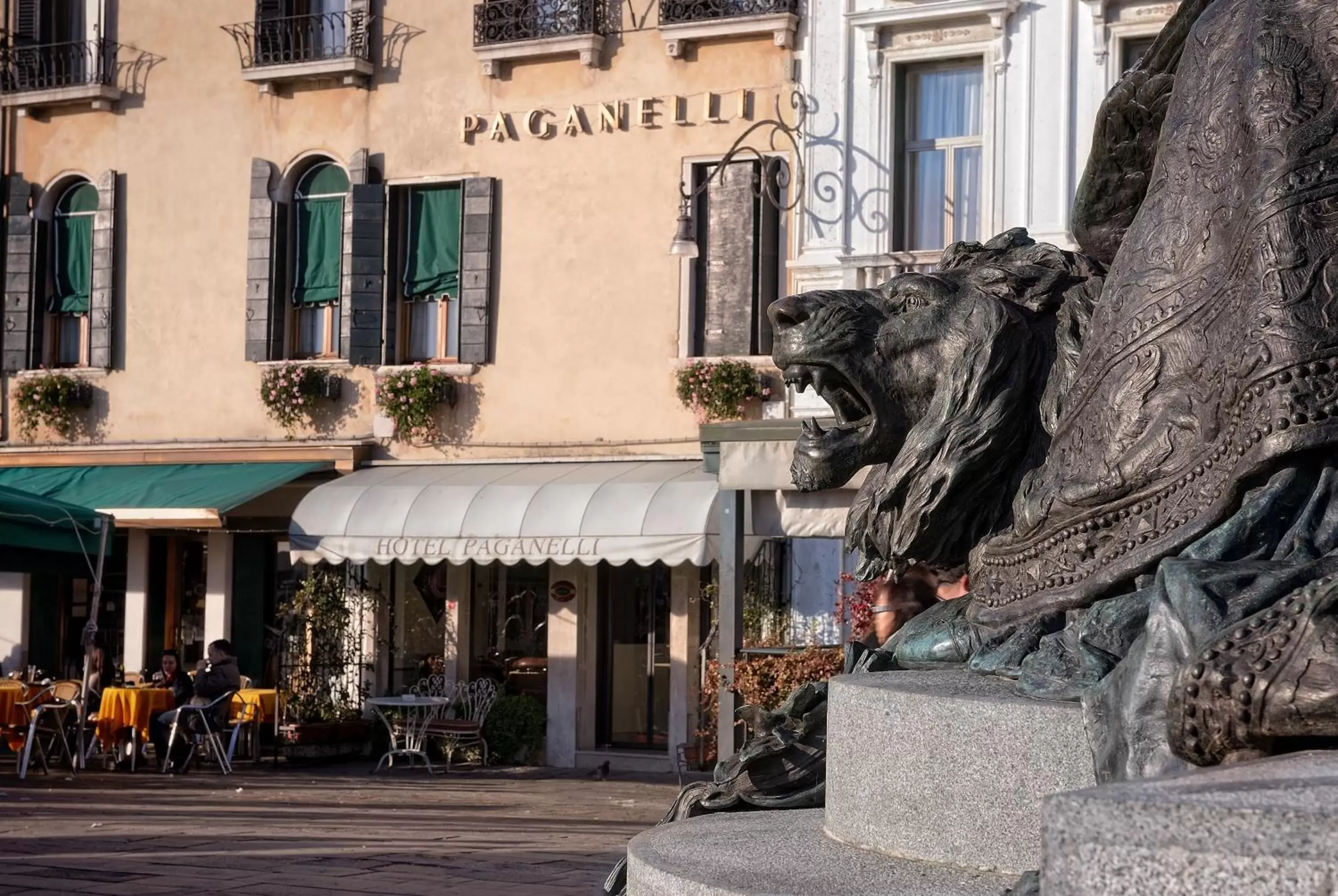 Facade/entrance, Property Building in Hotel Paganelli