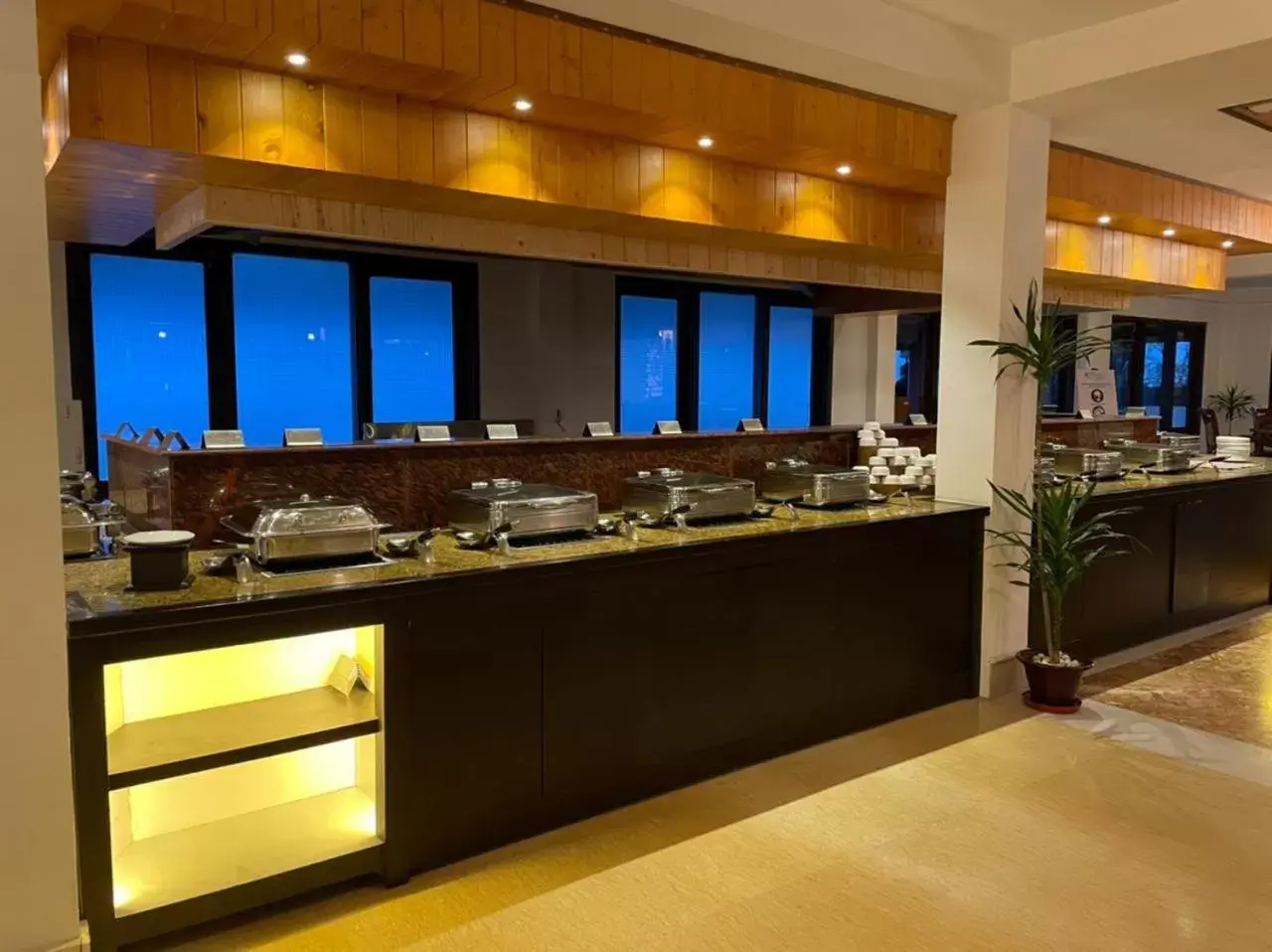 Food and drinks, Kitchen/Kitchenette in Denzong Regency- Luxury Mountain Retreat Spa & Casino