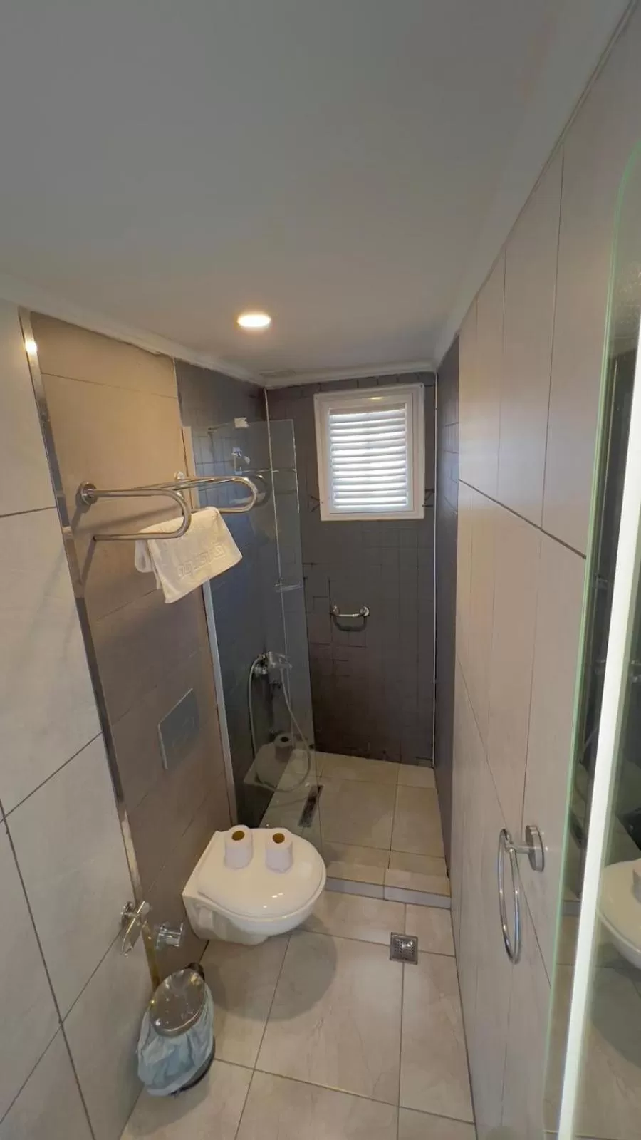 Shower in The Lola Hotel