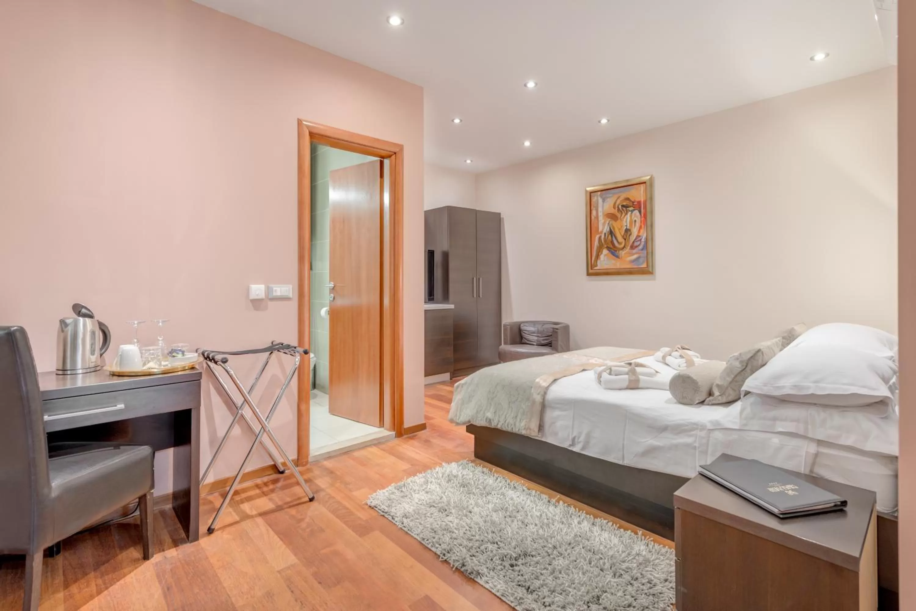 Bedroom, Bed in Palace Suites Heritage Hotel - Adults Only