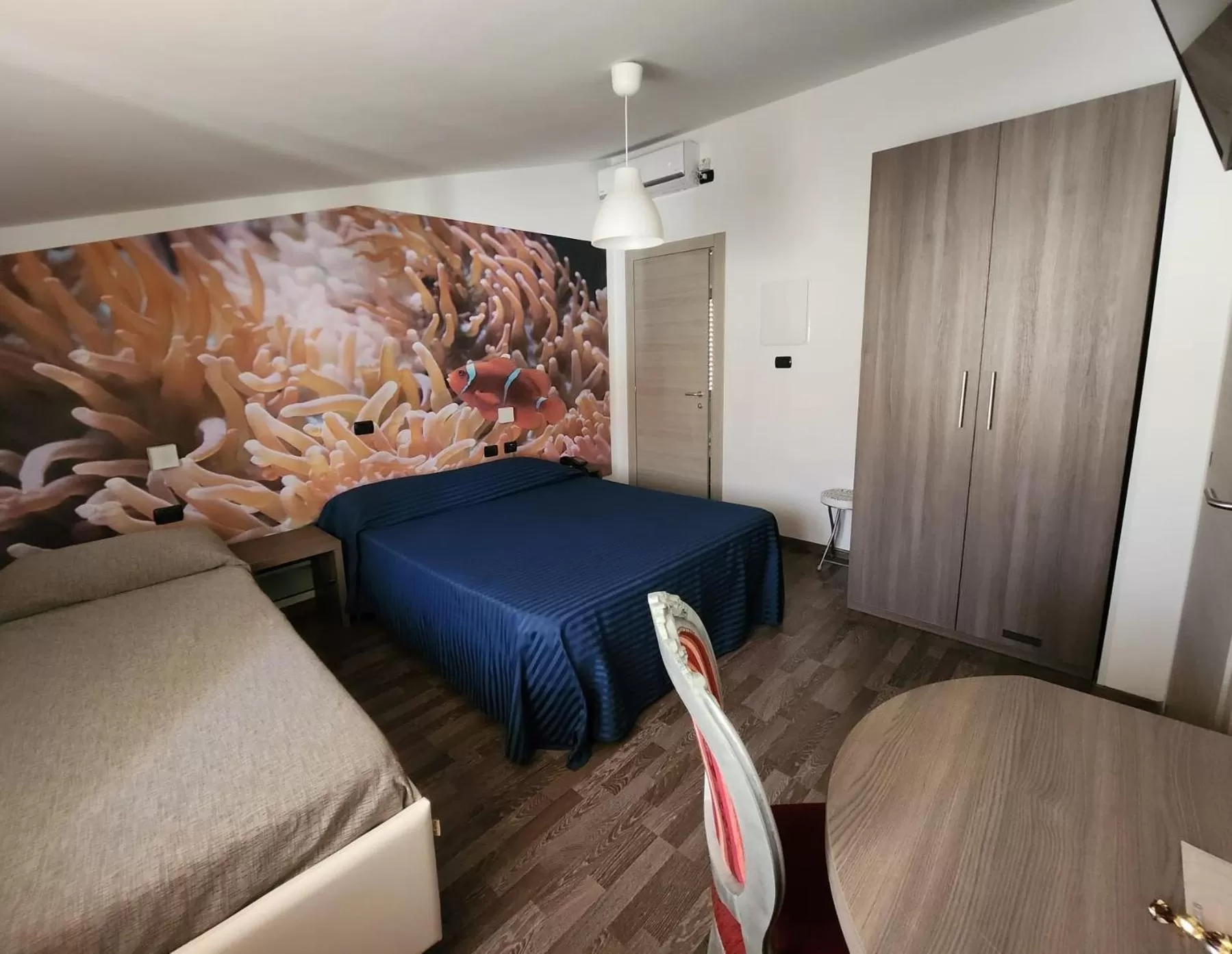 Bed in Hotel Miramare Dipendenza