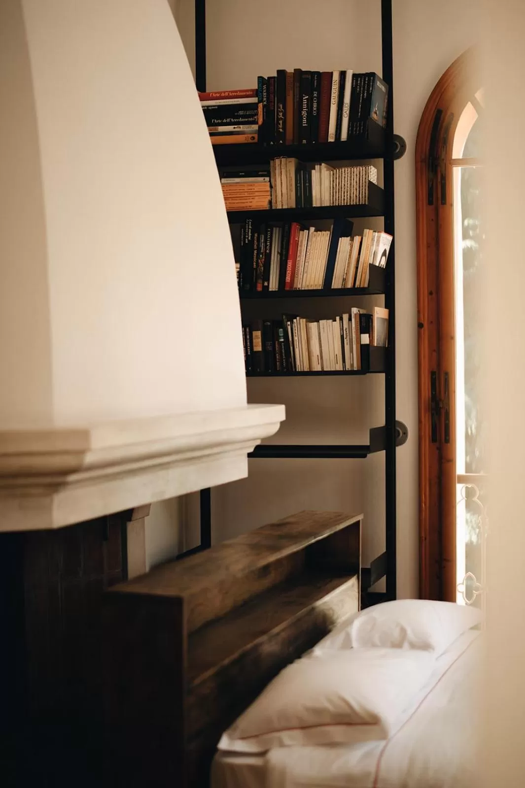 Library, Bed in Le dimore de Il borgo del balsamico