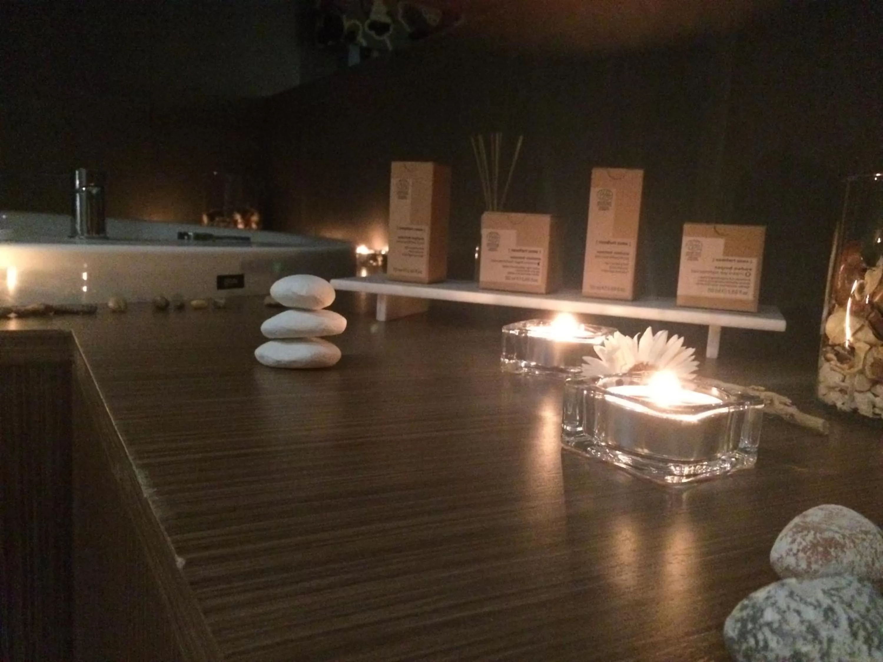 Massage in Hotel The Building