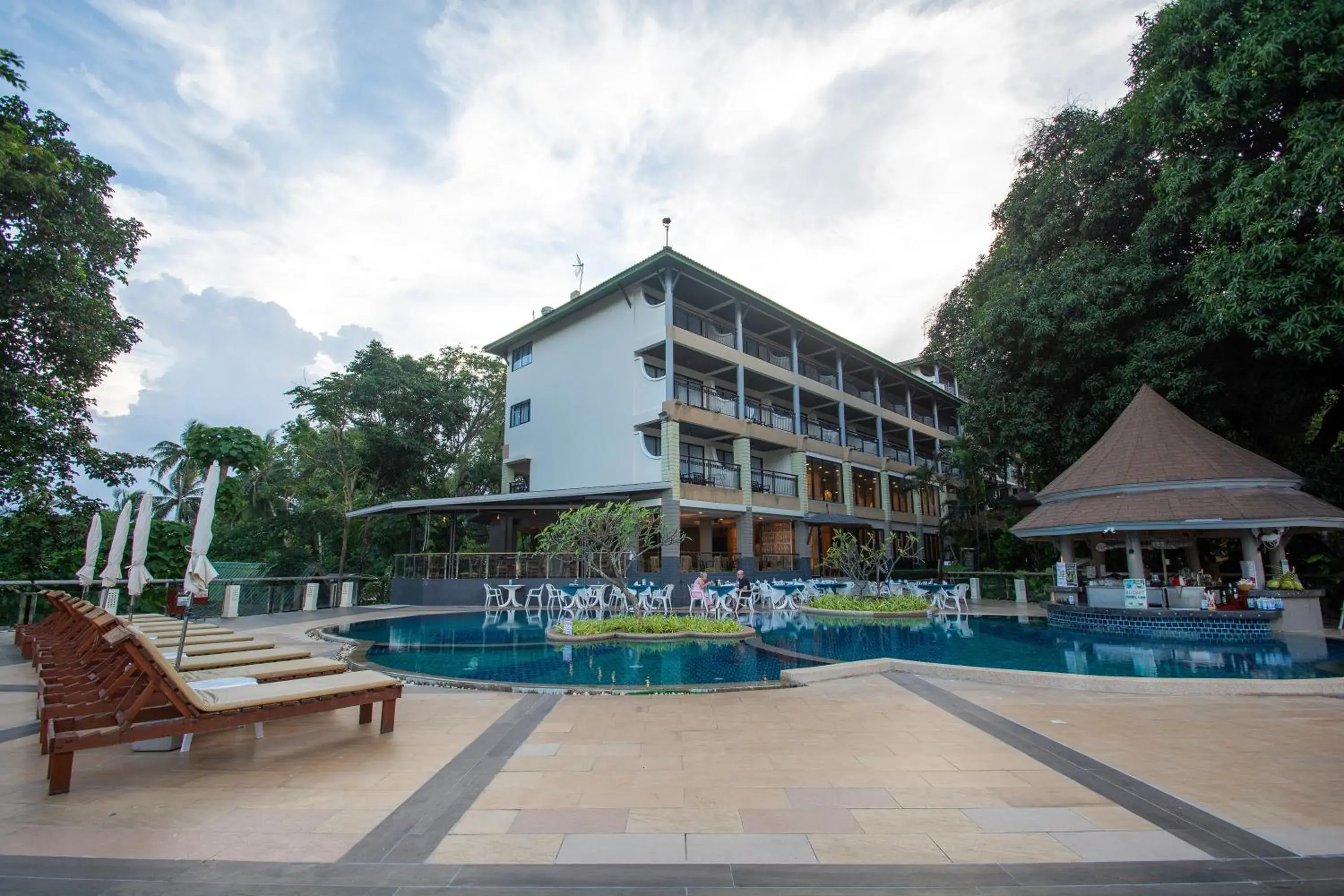 Property building in Peach Hill Resort - SHA Extra Plus Property building in Peach Hill Resort - SHA Extra Plus