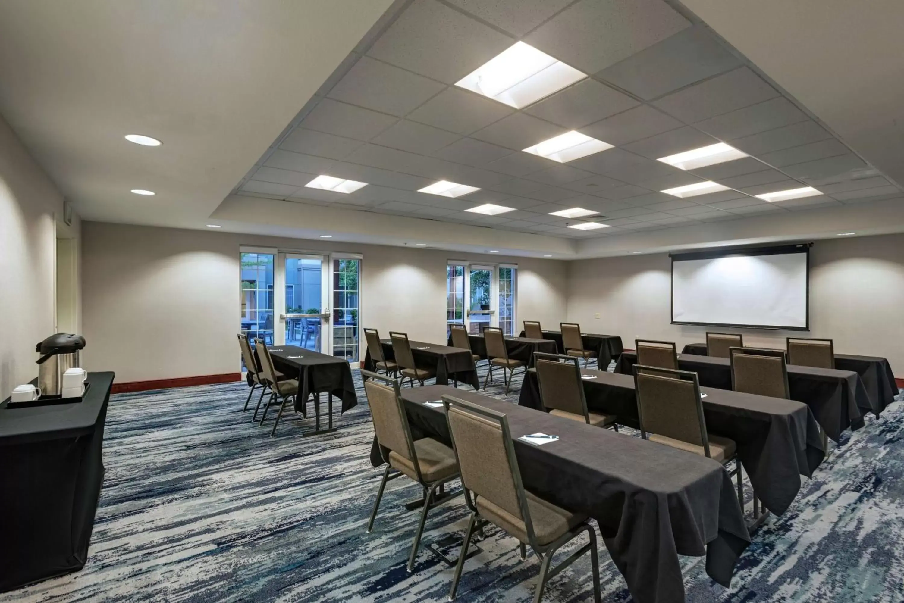 Meeting/conference room in Homewood Suites by Hilton Fort Collins