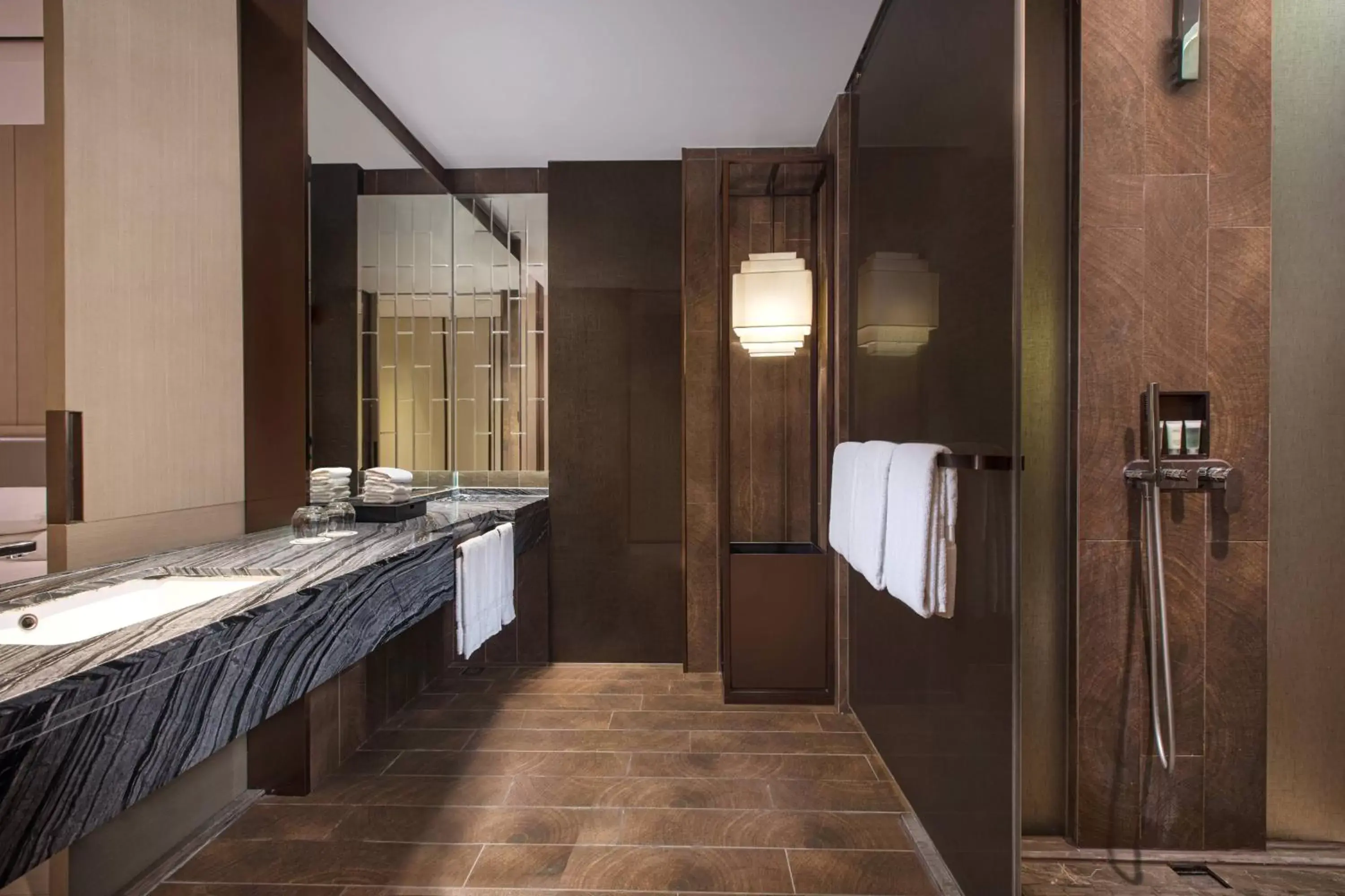 Bathroom in Courtyard by Marriott Shanghai International Tourism and Resorts Zone