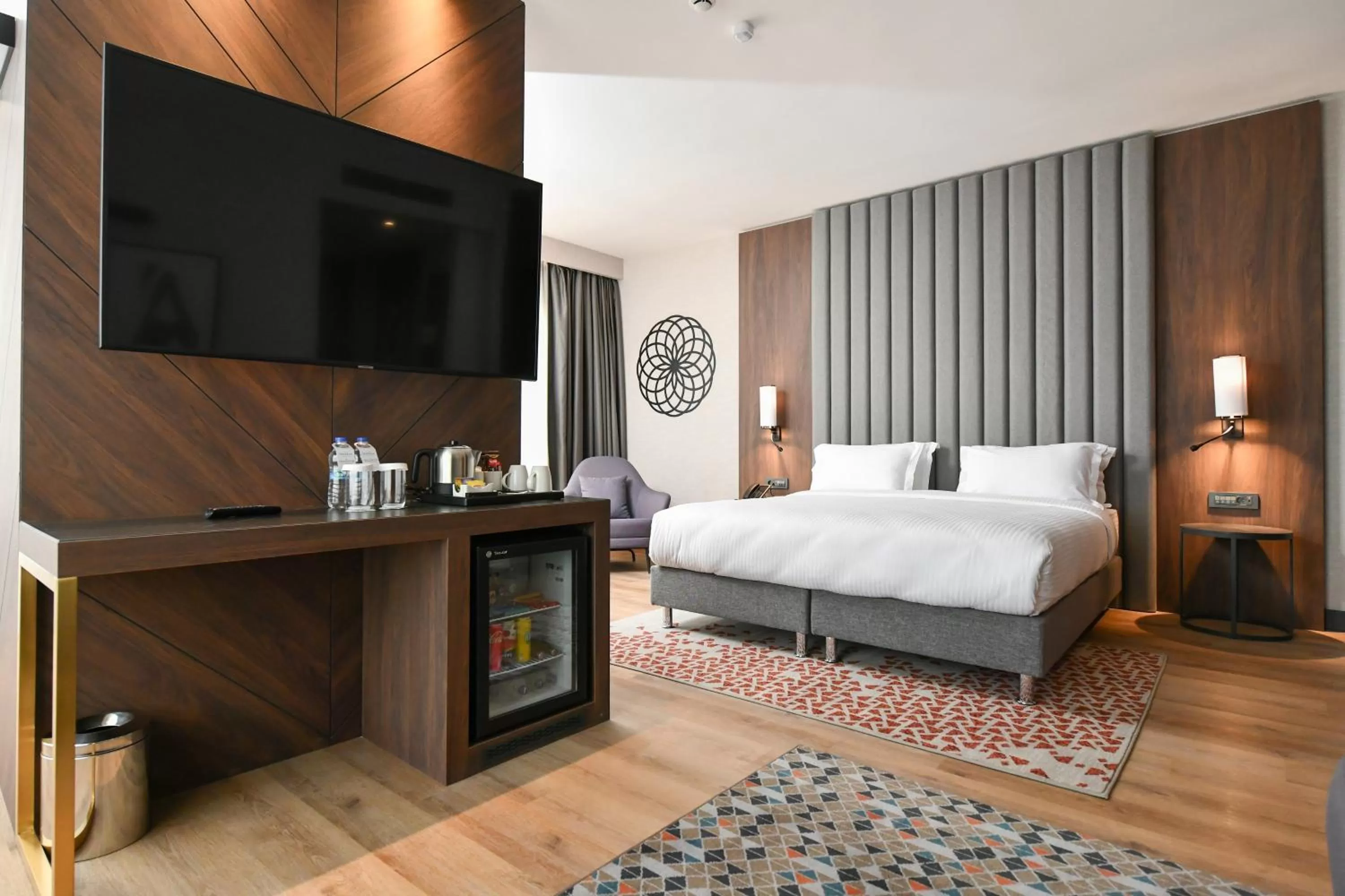Bedroom, Bed in Crowne Plaza Ankara by IHG