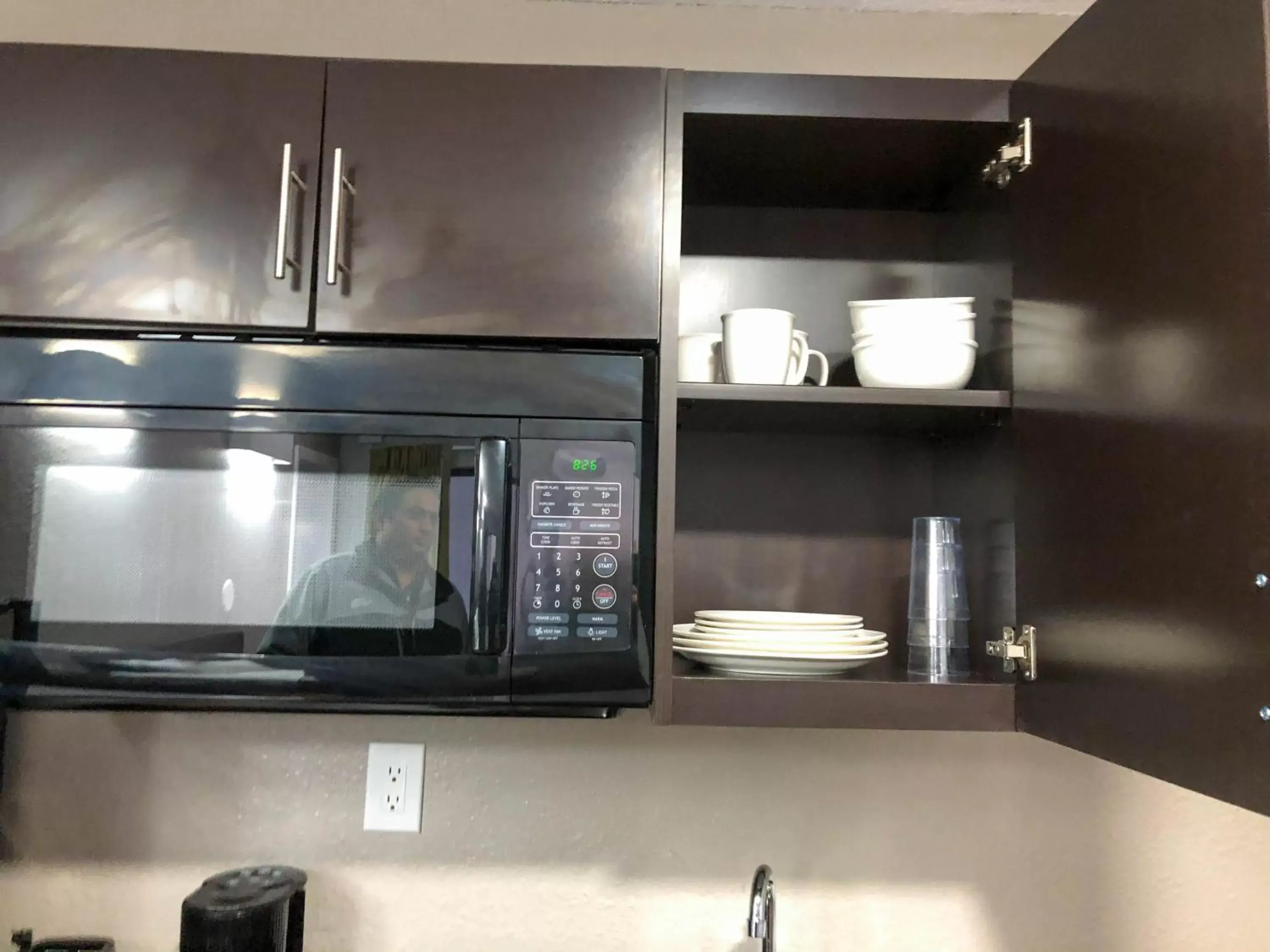 Kitchen or kitchenette, Kitchen/Kitchenette in Studio 6 Wichita, KS - Airport