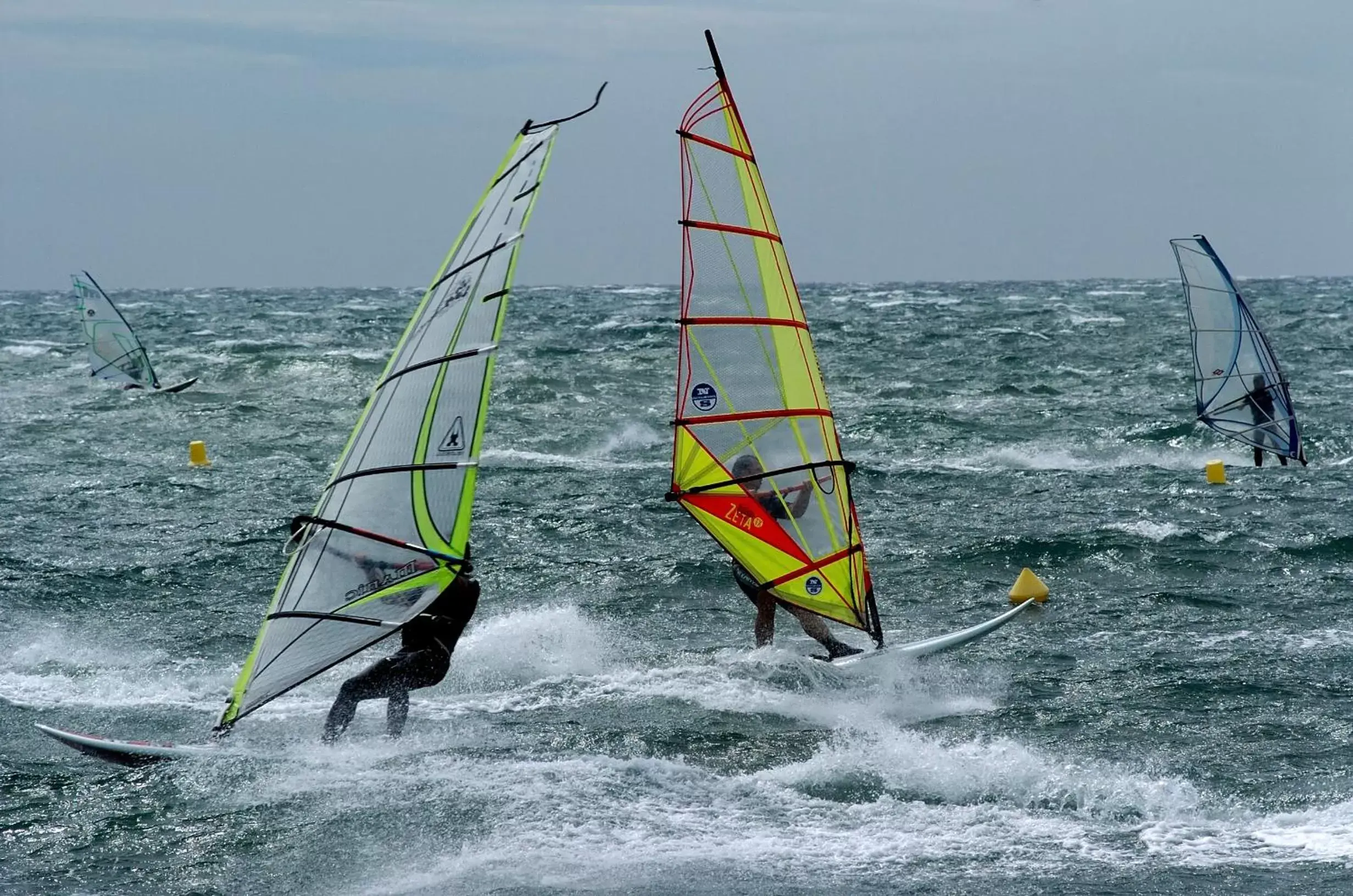 Activities, Windsurfing in Hôtel Club la Font des Horts