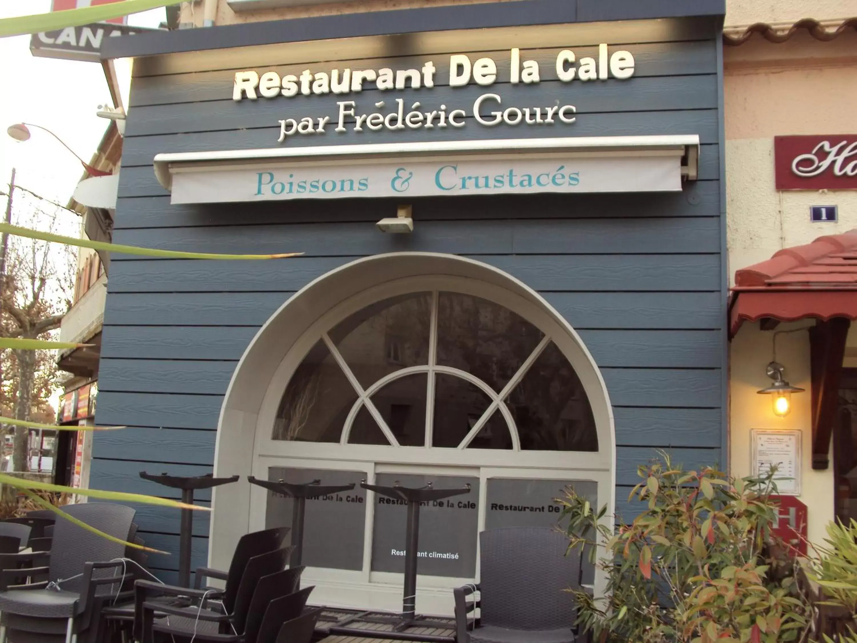 Restaurant/places to eat in Hotel des Remparts