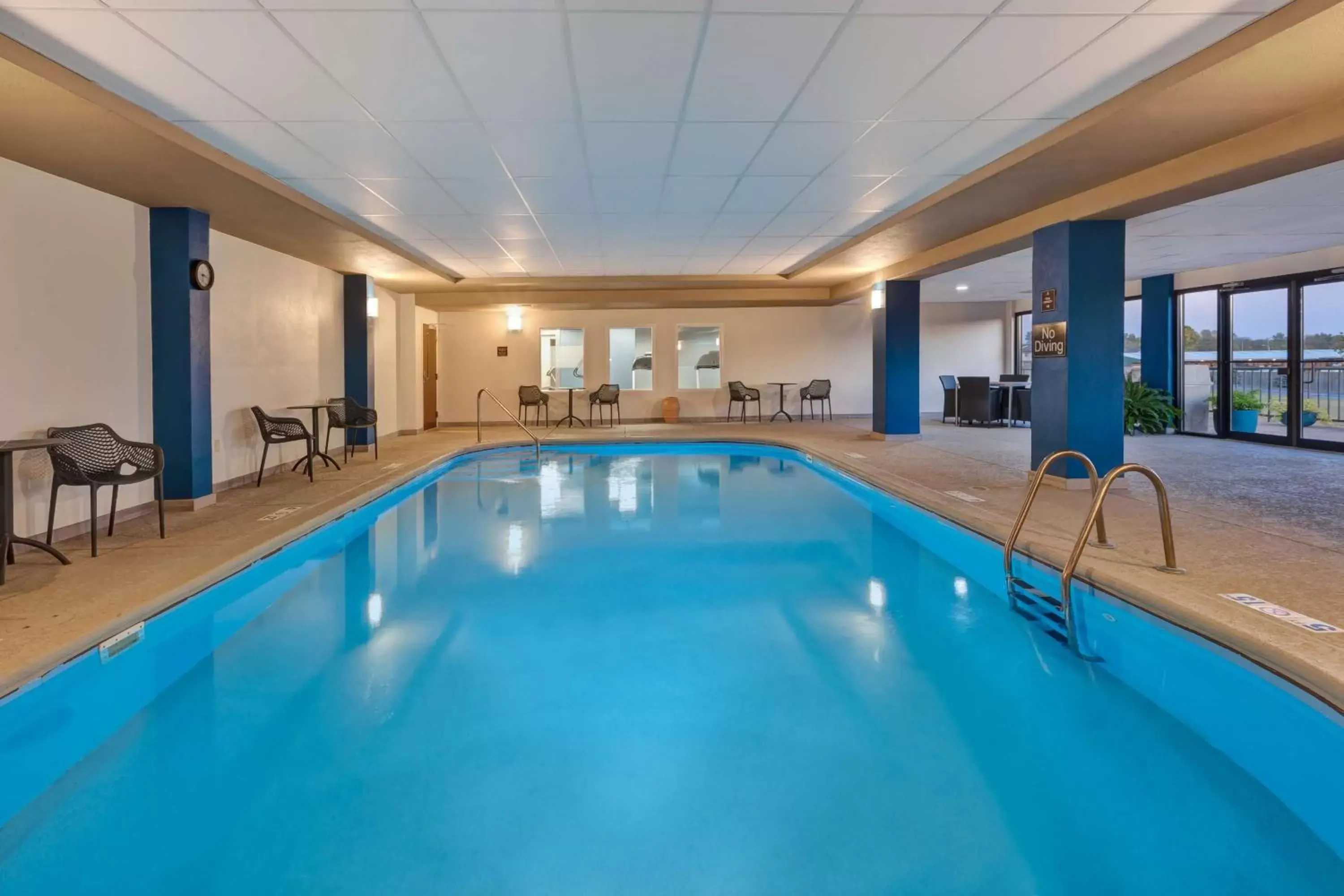 Pool view, Swimming Pool in Hampton Inn Princeton