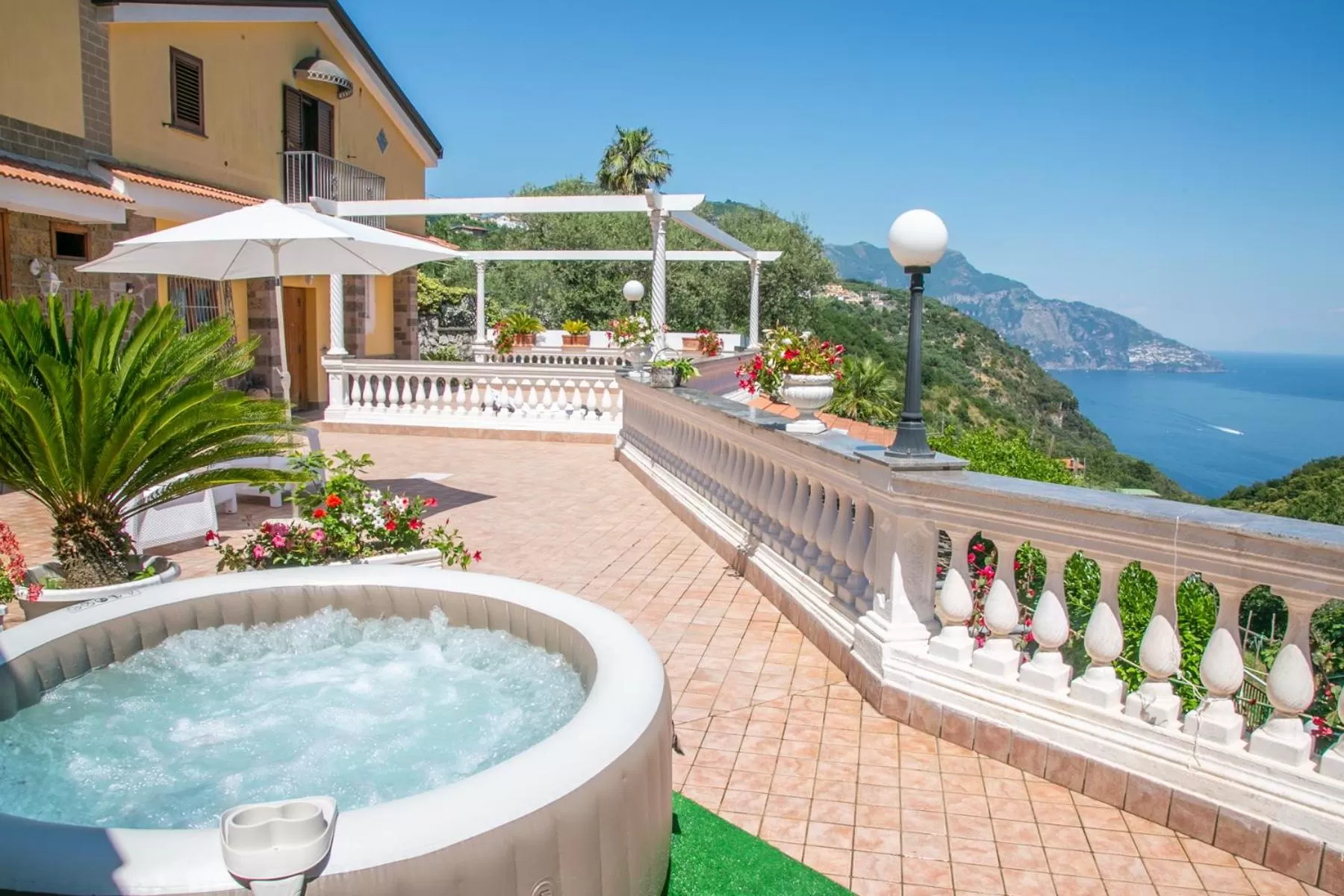 Solarium in Villa Costanza sorrento B&b