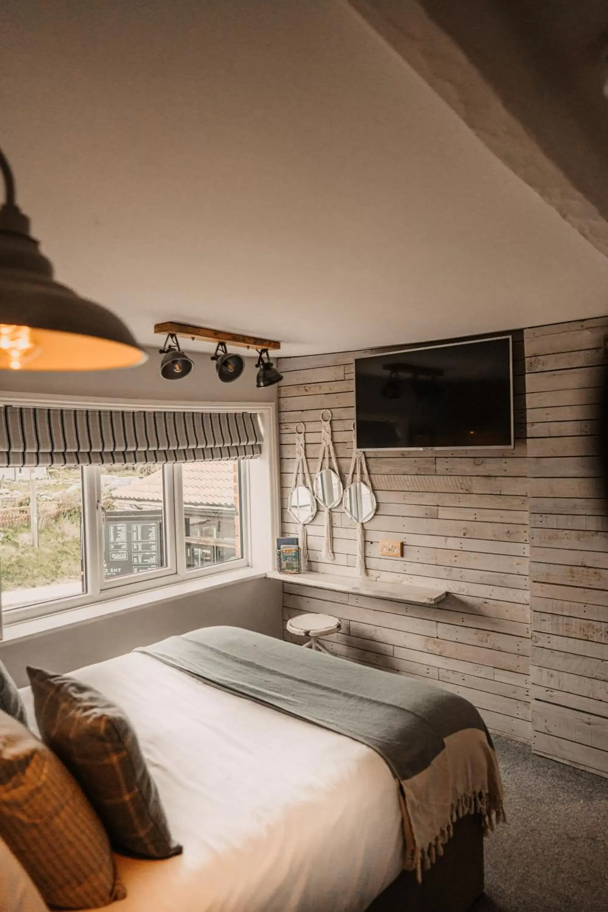 Bed in The Ship Inn Bed in The Ship Inn