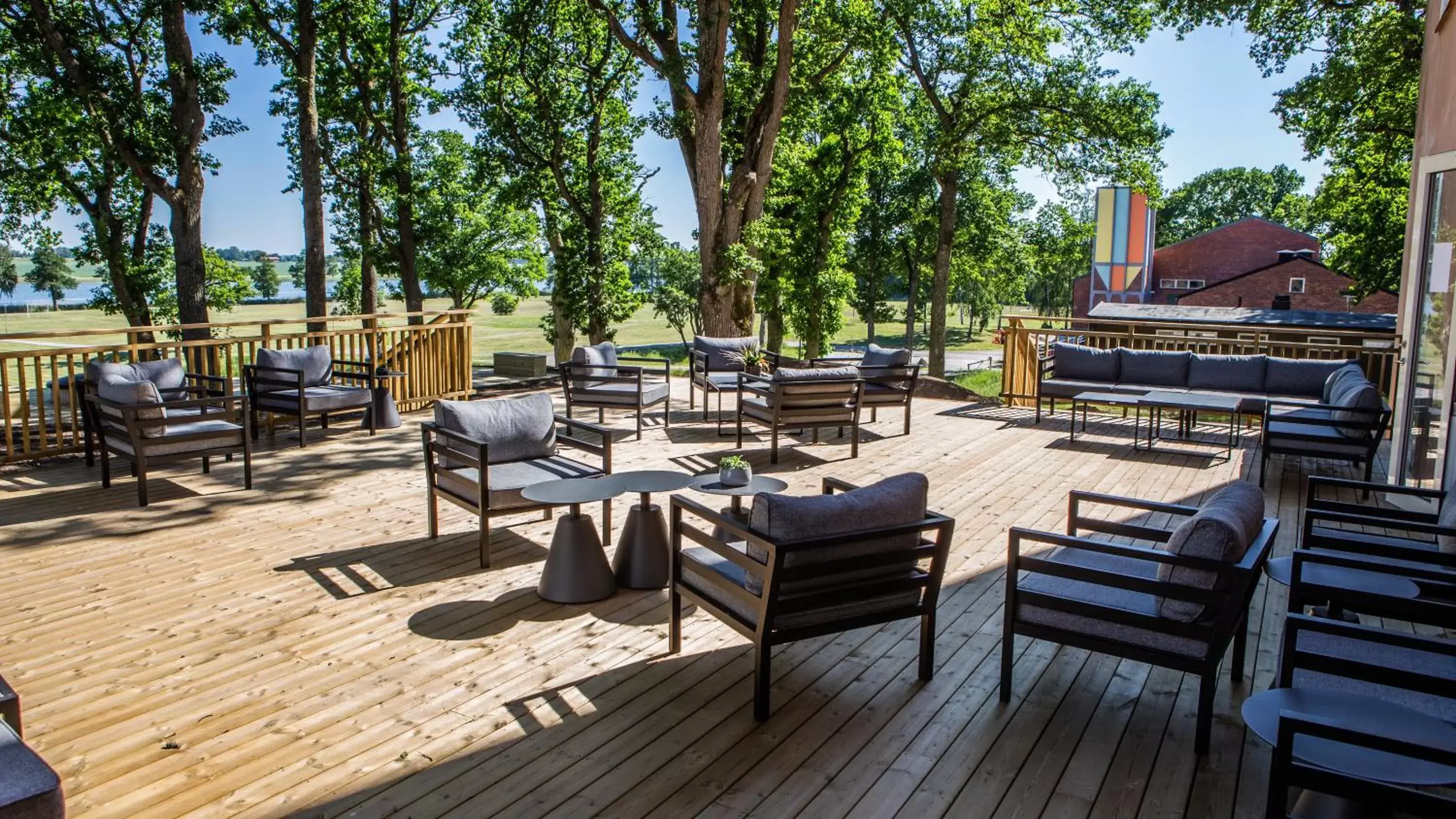 Patio in Hotel Hehrne Kök & Konferens