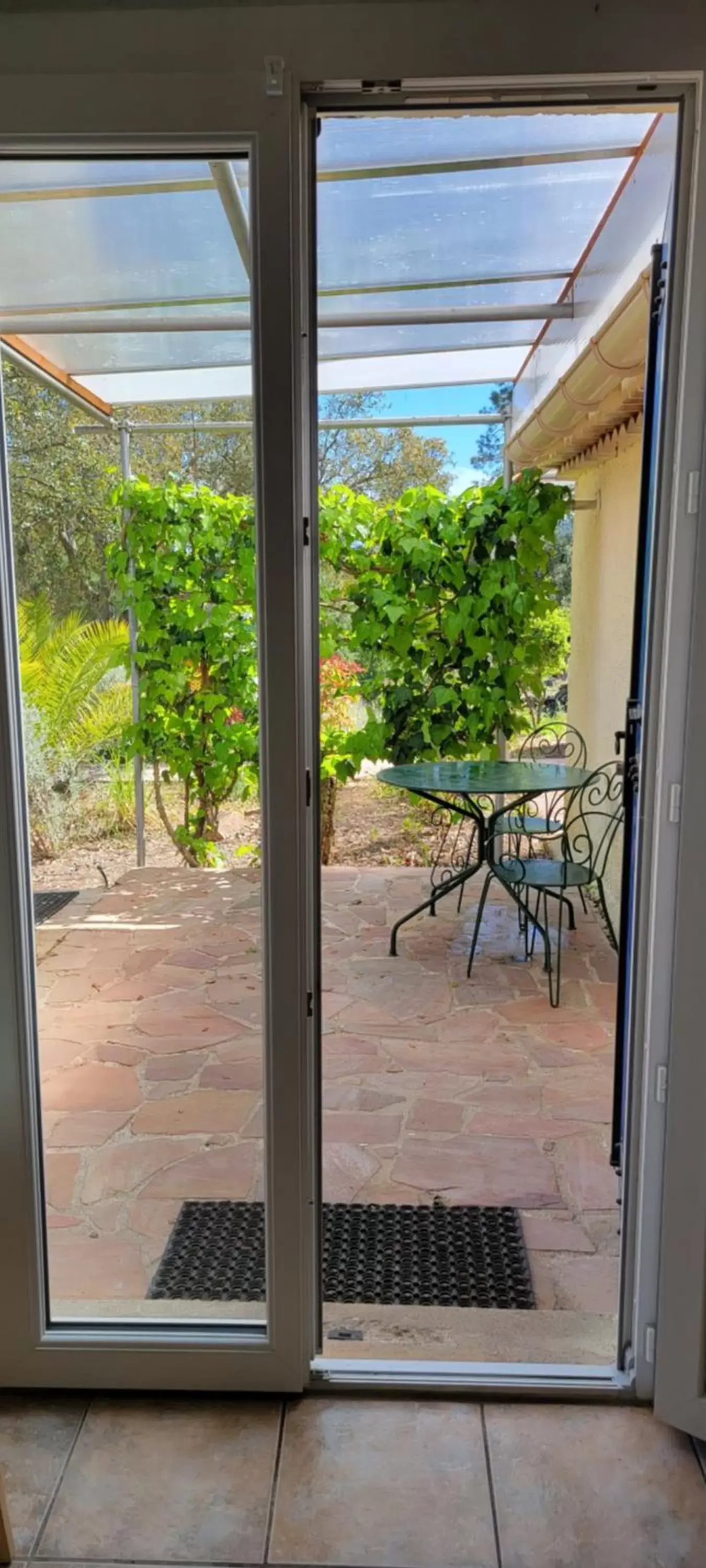 Patio, Balcony/Terrace in Le Mas du Rouquan