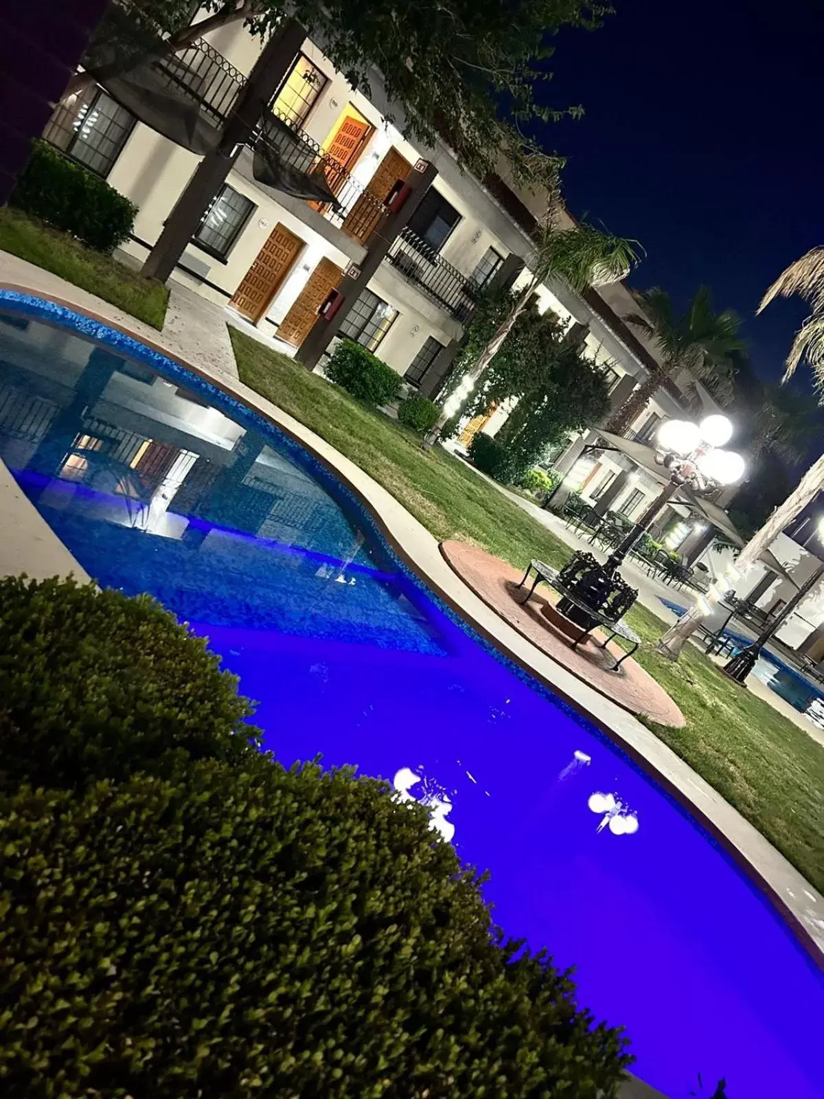 Swimming Pool in Hotel Colonial Ciudad Juarez