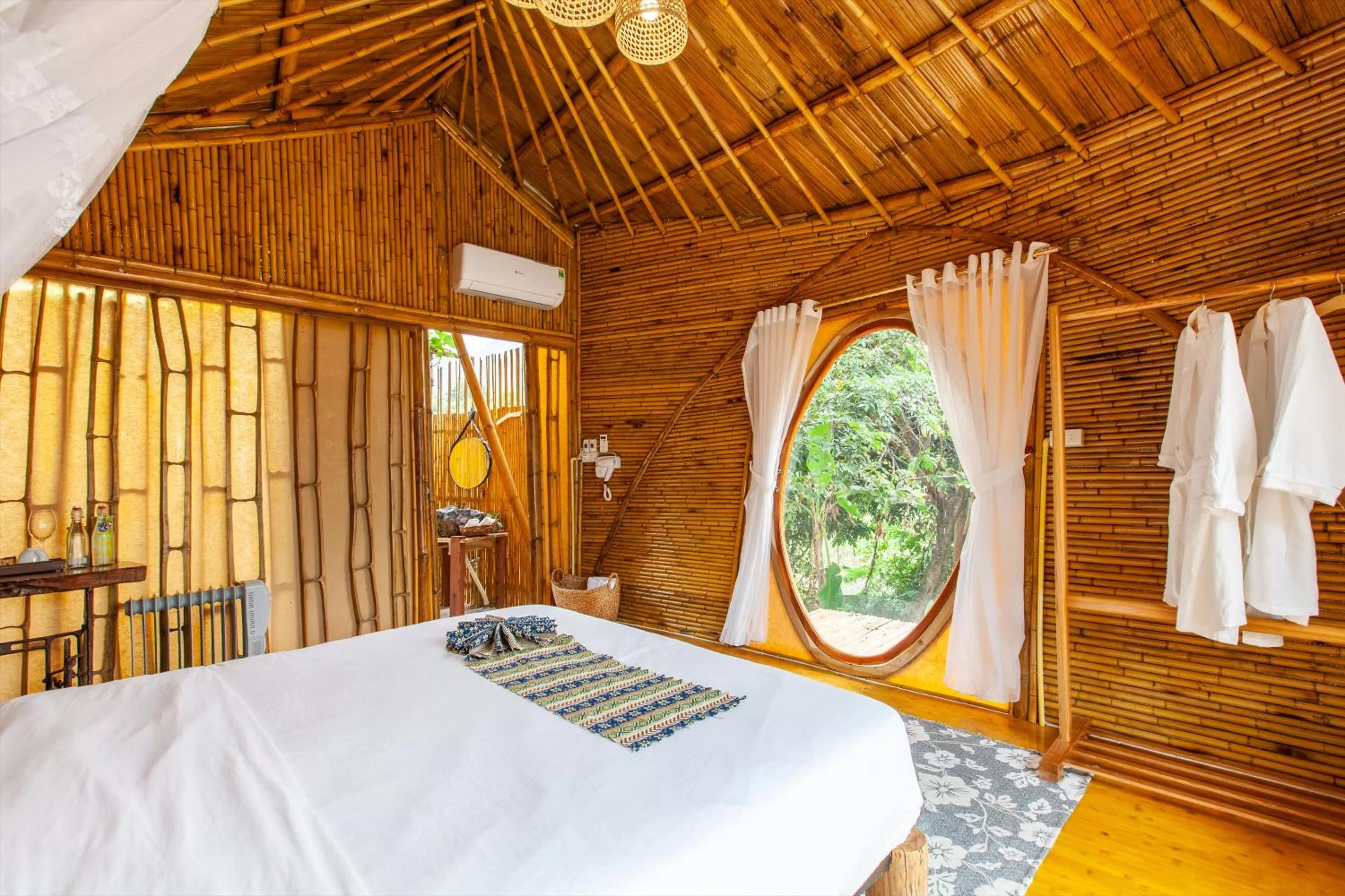Bed in Trang An Lamia Bungalow