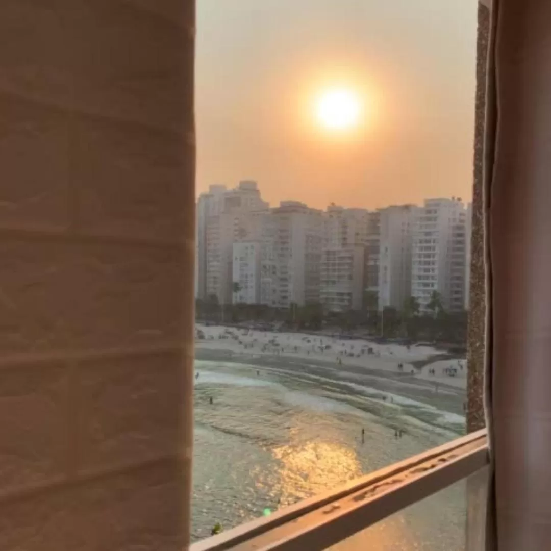 Beach in Grand Hotel Guarujá - A sua Melhor Experiência Beira Mar na Praia!