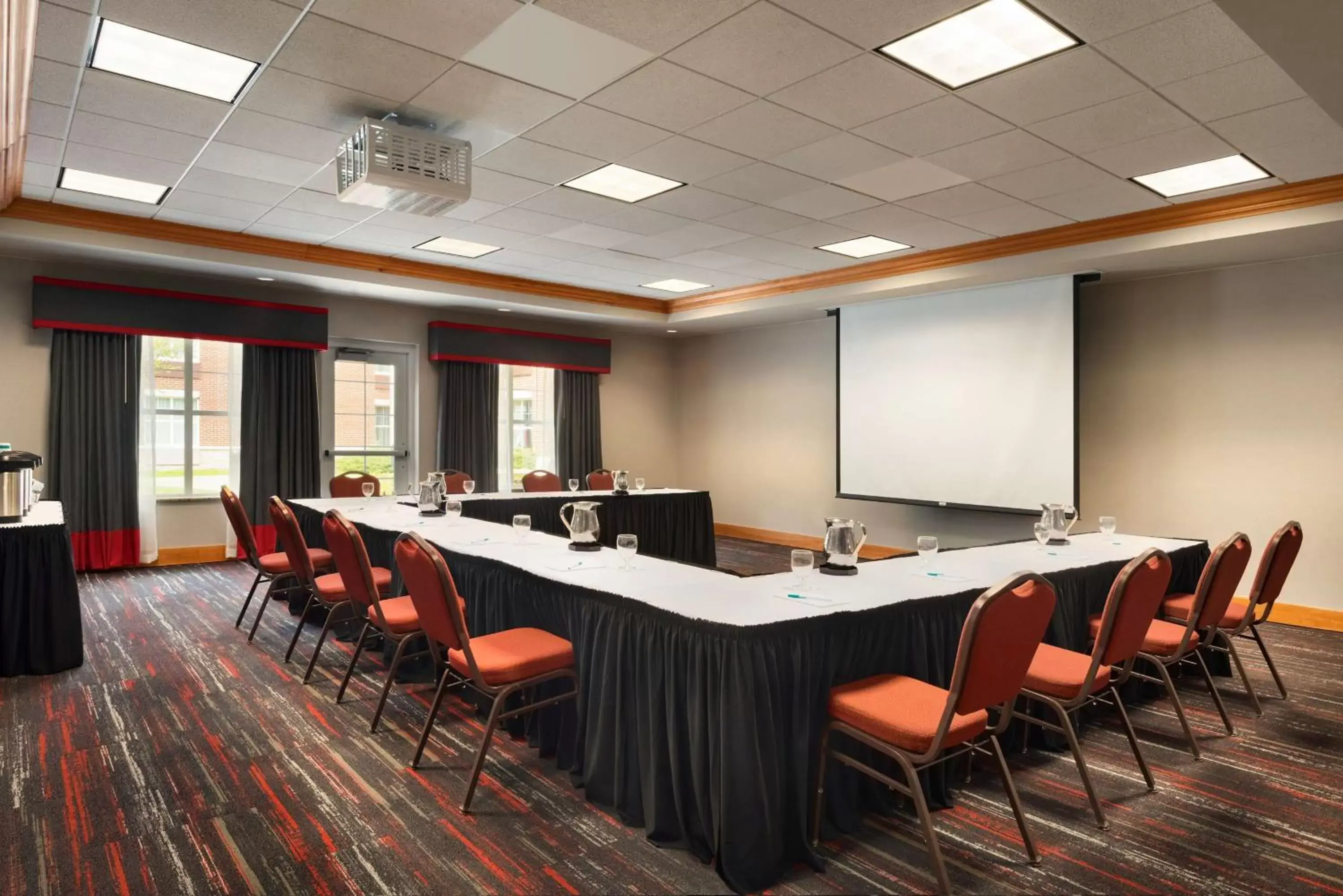 Meeting/conference room in Homewood Suites by Hilton Madison West