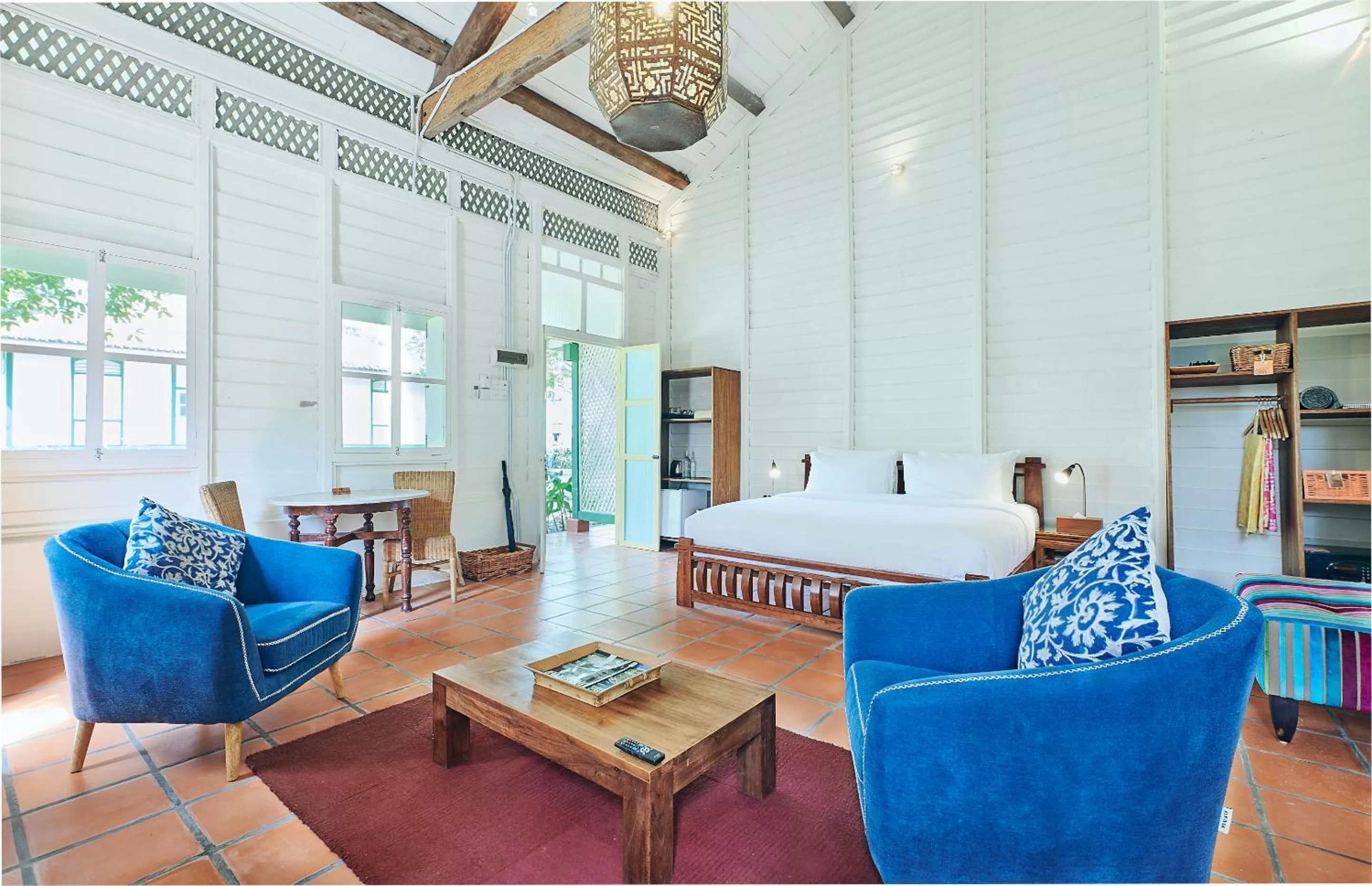 Bedroom, Bed in Temple Tree Resort