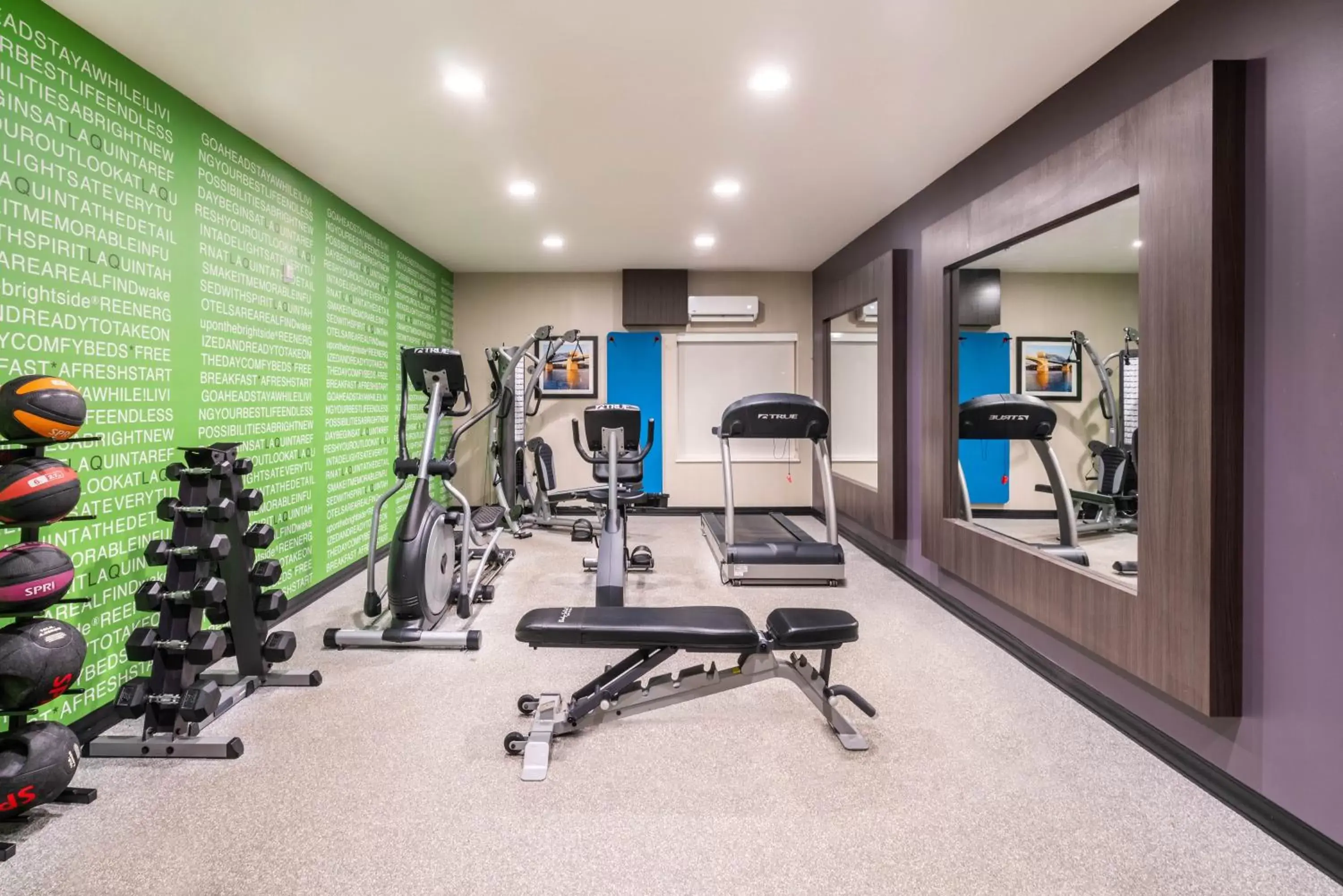 Fitness centre/facilities, Fitness Center/Facilities in La Quinta by Wyndham Chattanooga - Lookout Mtn