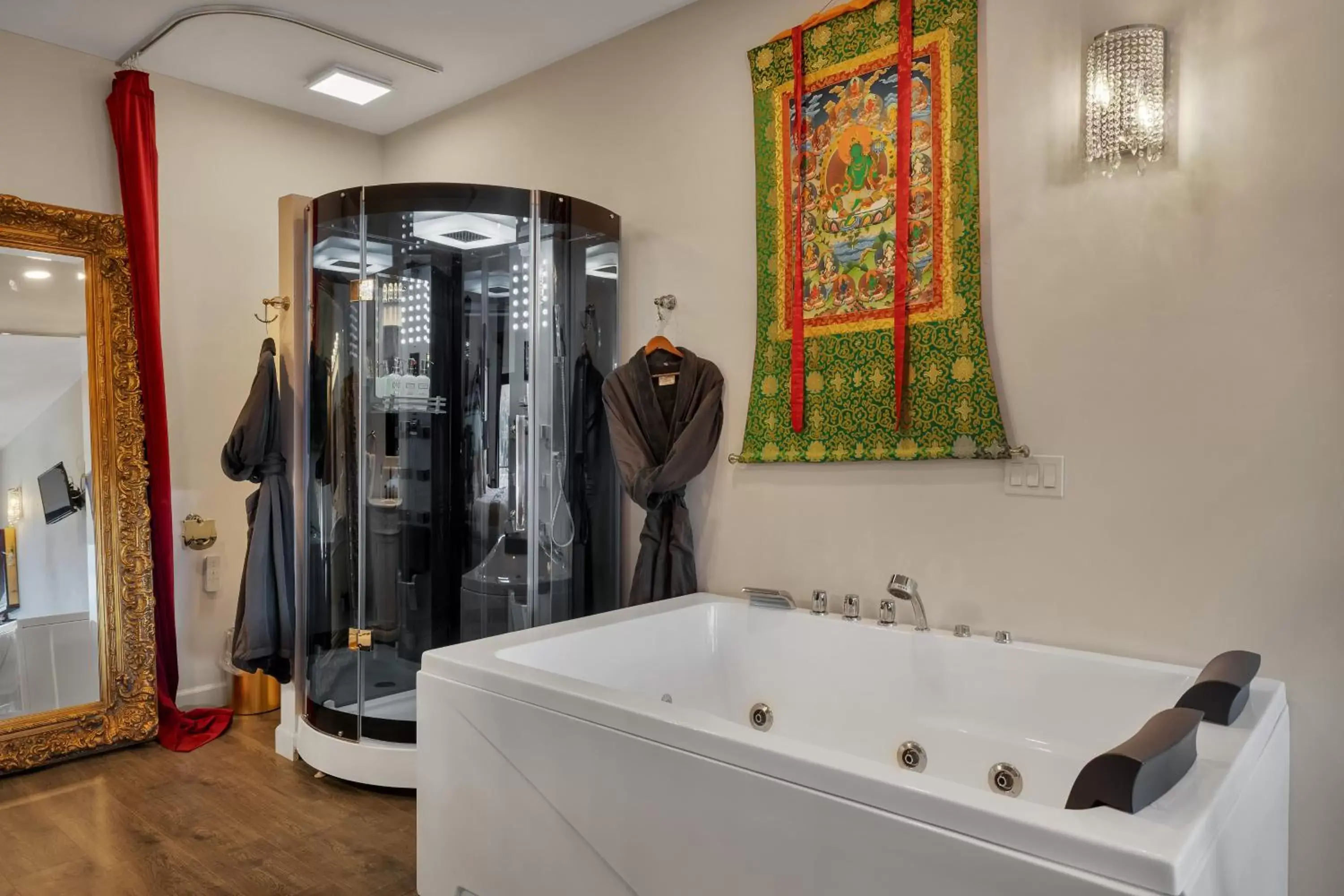 Bathroom in Quiet Mind Mountain Lodge, Retreat & Spa