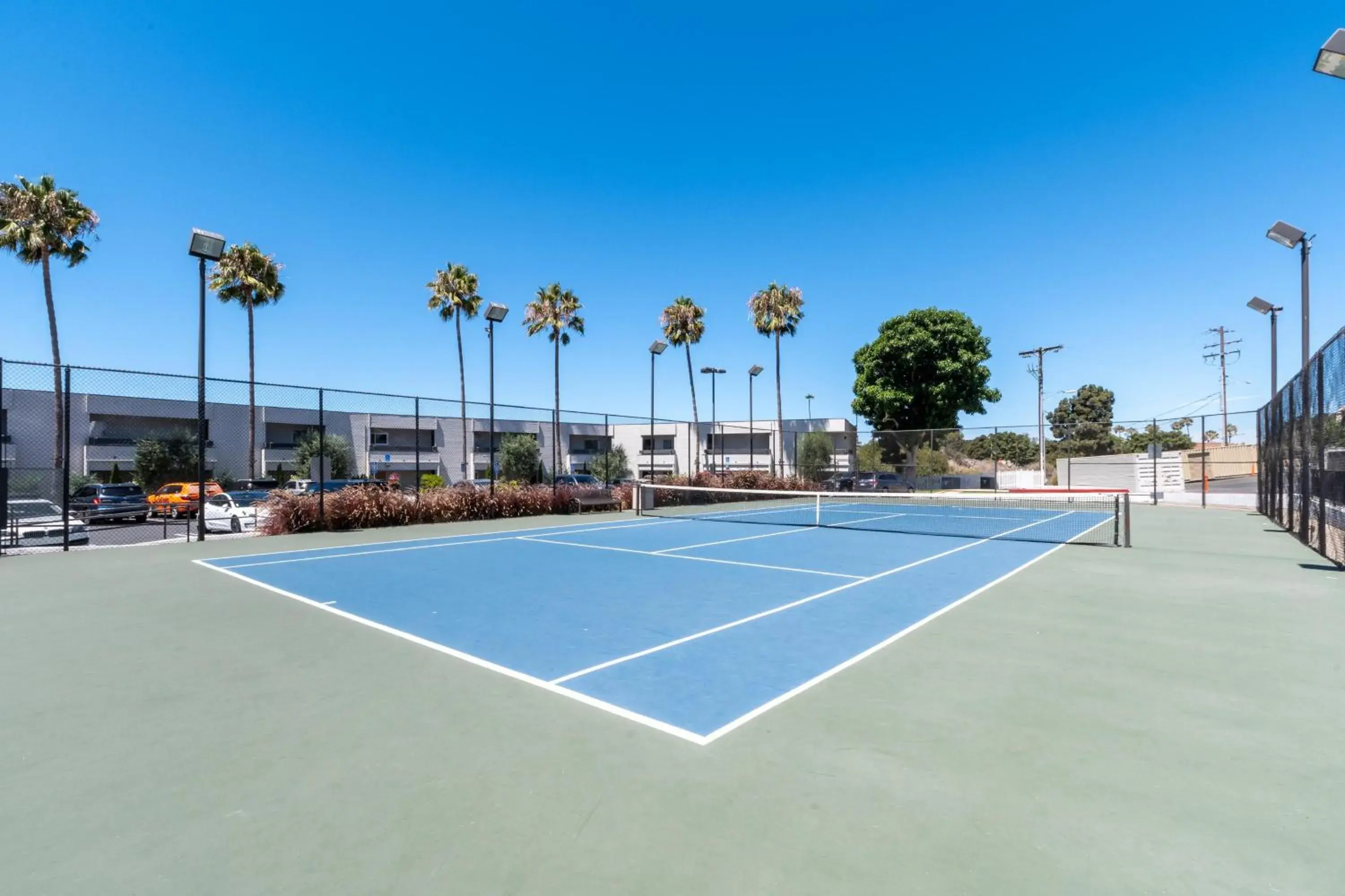 Tennis court, Tennis/Squash in San Clemente Inn