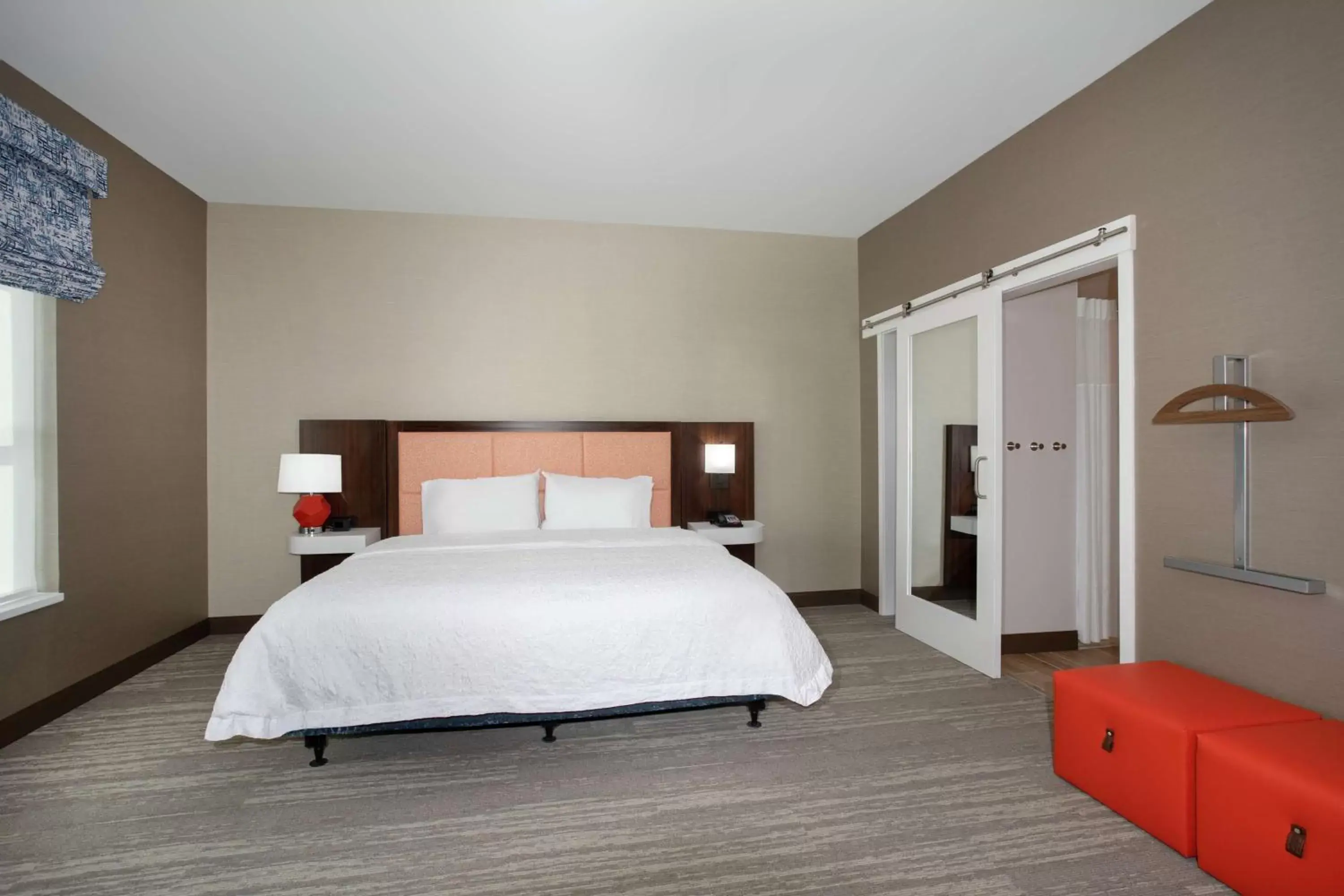 Bed in Hampton Inn And Suites Logan, Ut