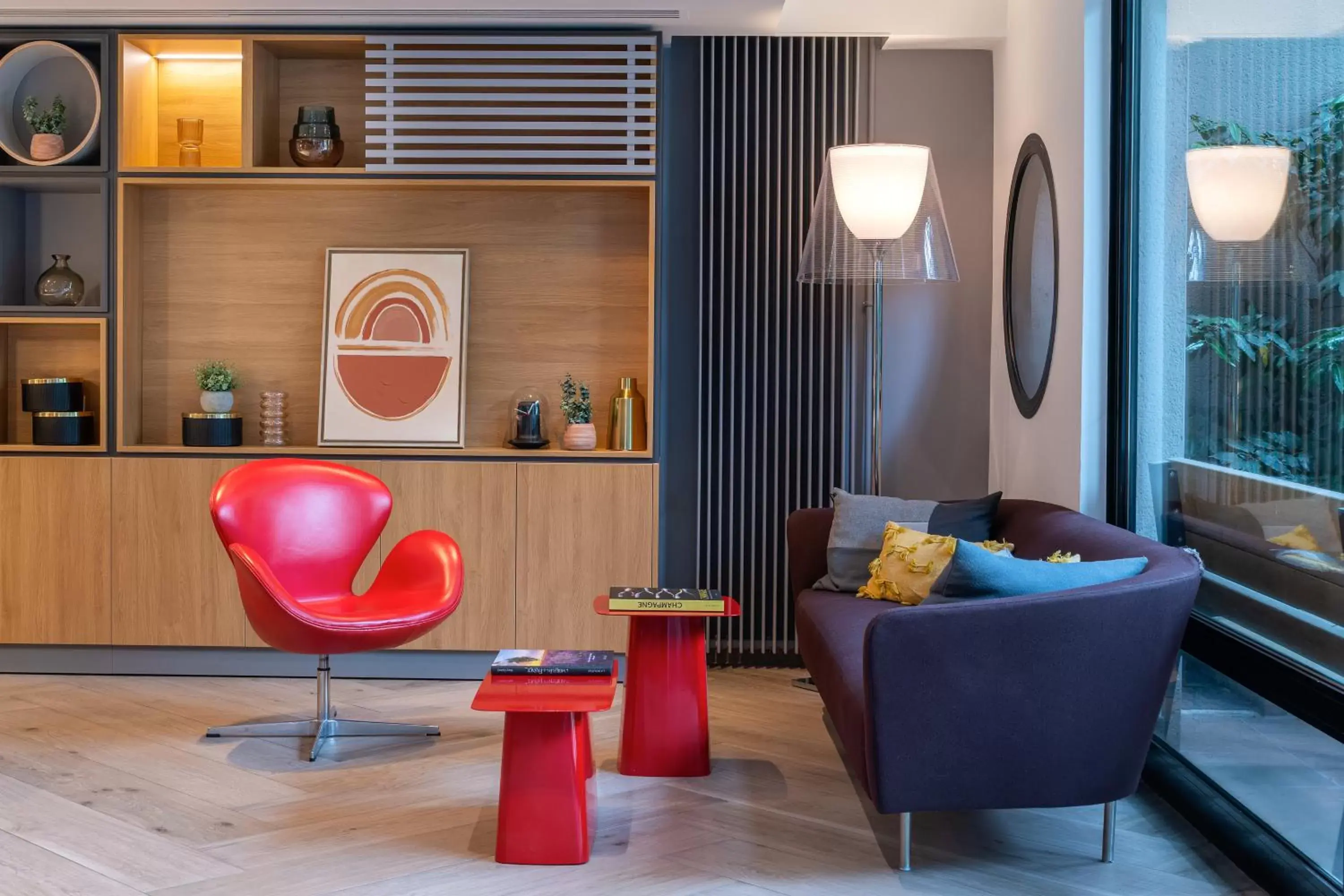 Seating area in Holiday Inn Reims Centre, an IHG Hotel