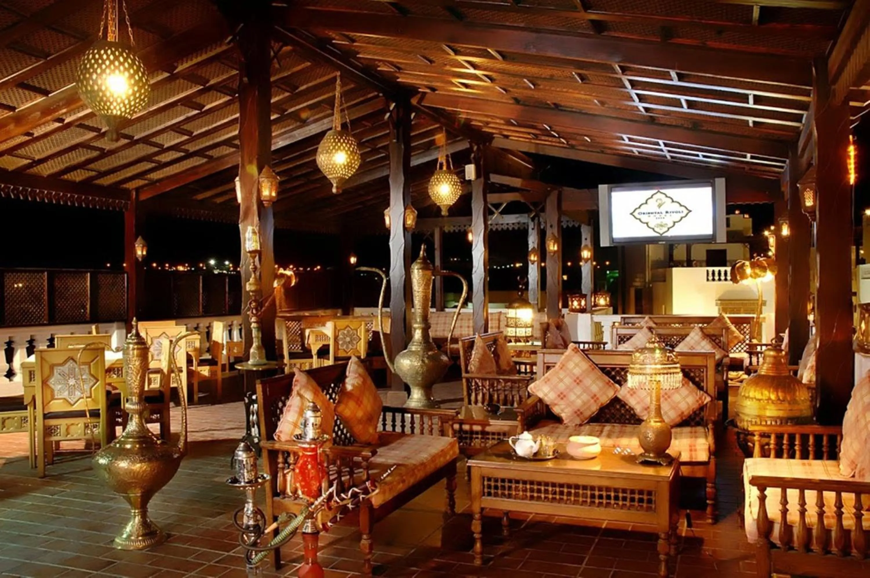 Lounge or bar in Oriental Rivoli Hotel & Spa