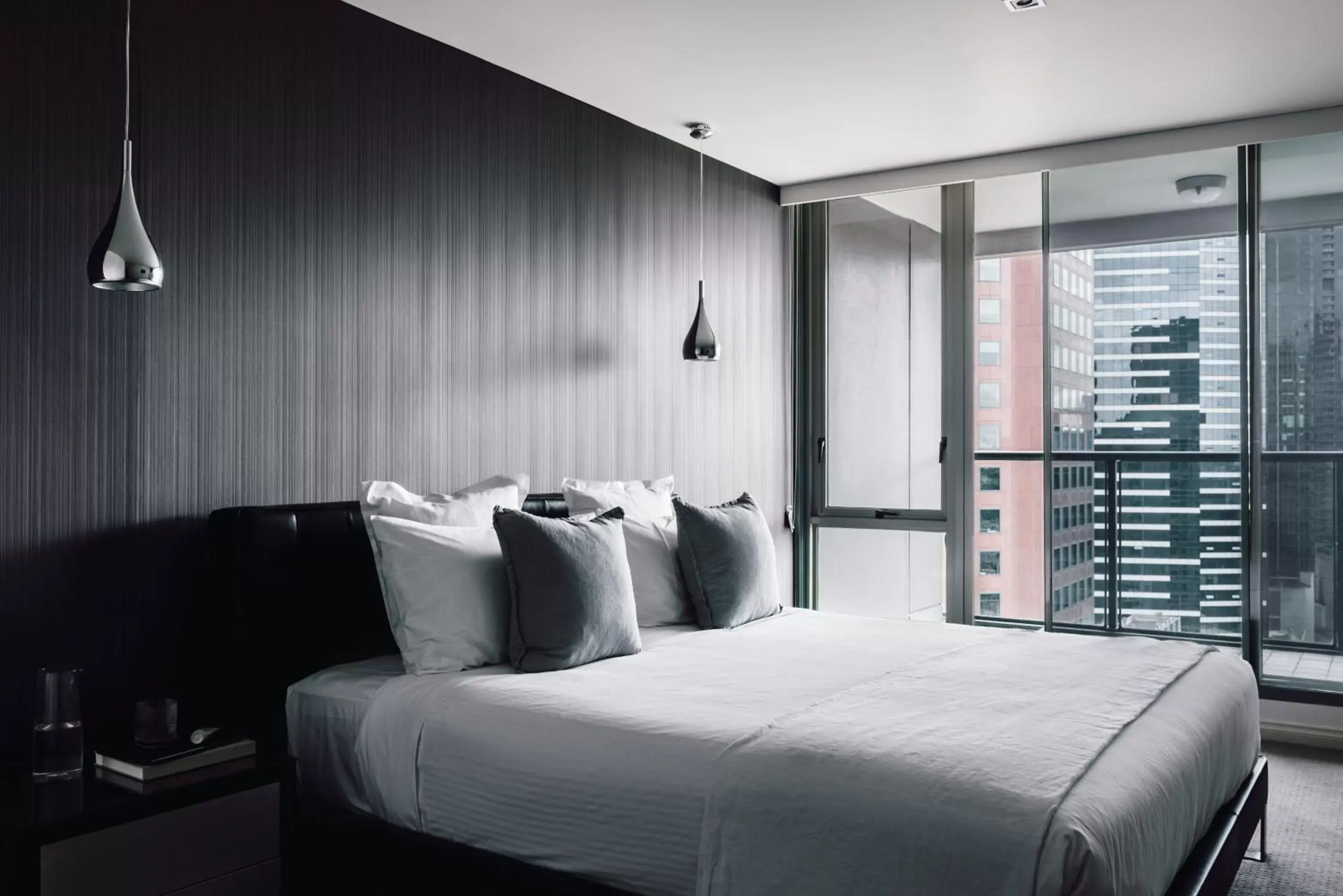 Balcony/Terrace, Bed in Quay West Suites Melbourne