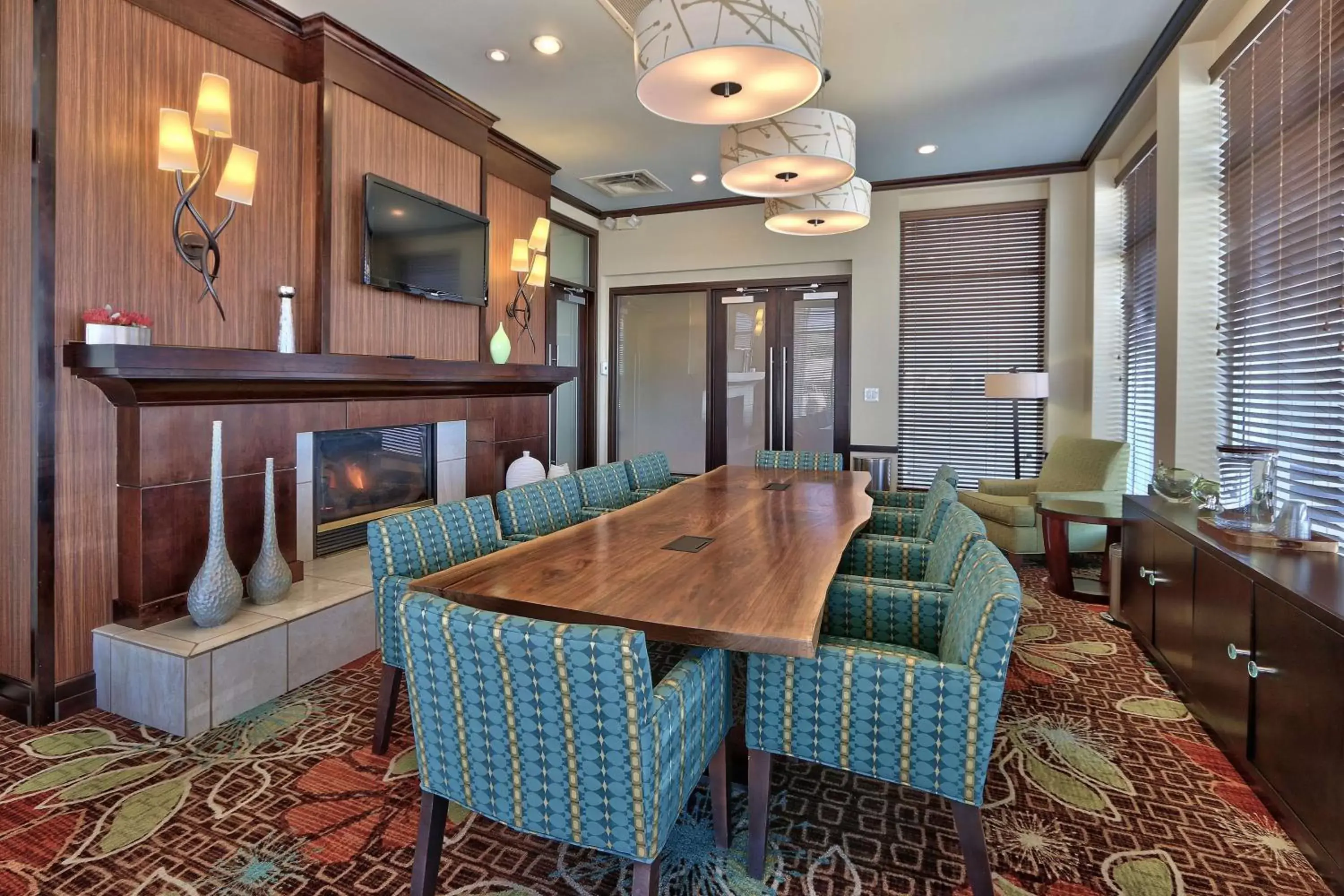 Meeting/conference room, Restaurant/Places to Eat in Hilton Garden Inn Albuquerque Airport