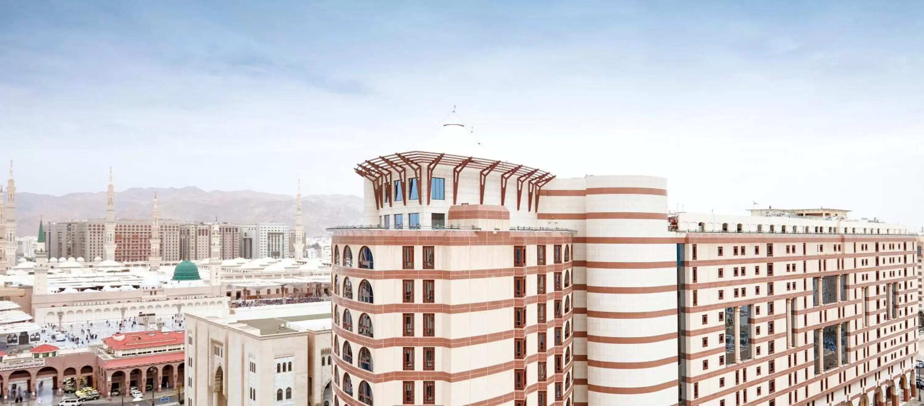 Property building in Pullman Zamzam Madina