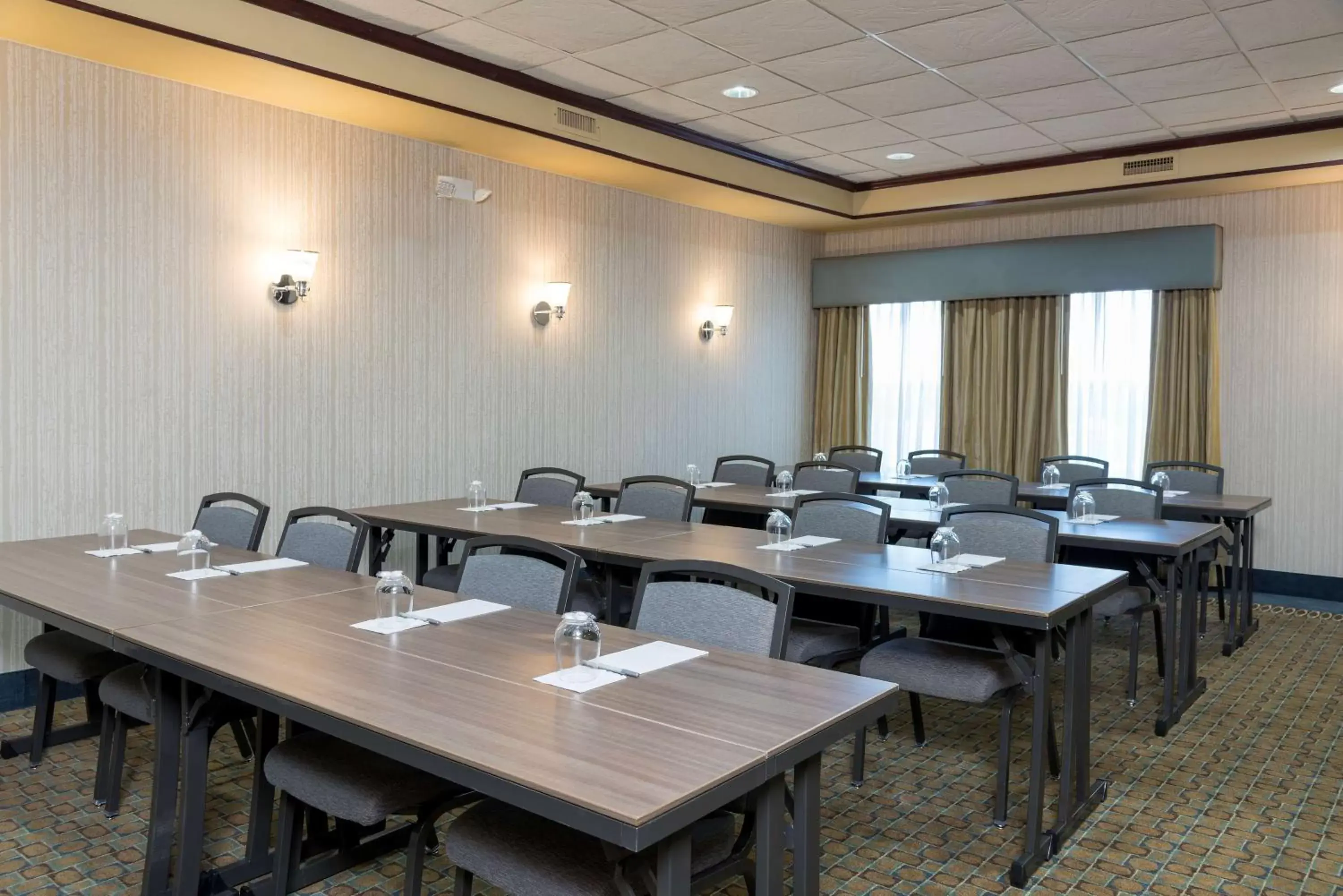 Meeting/conference room in Hampton Inn Midland