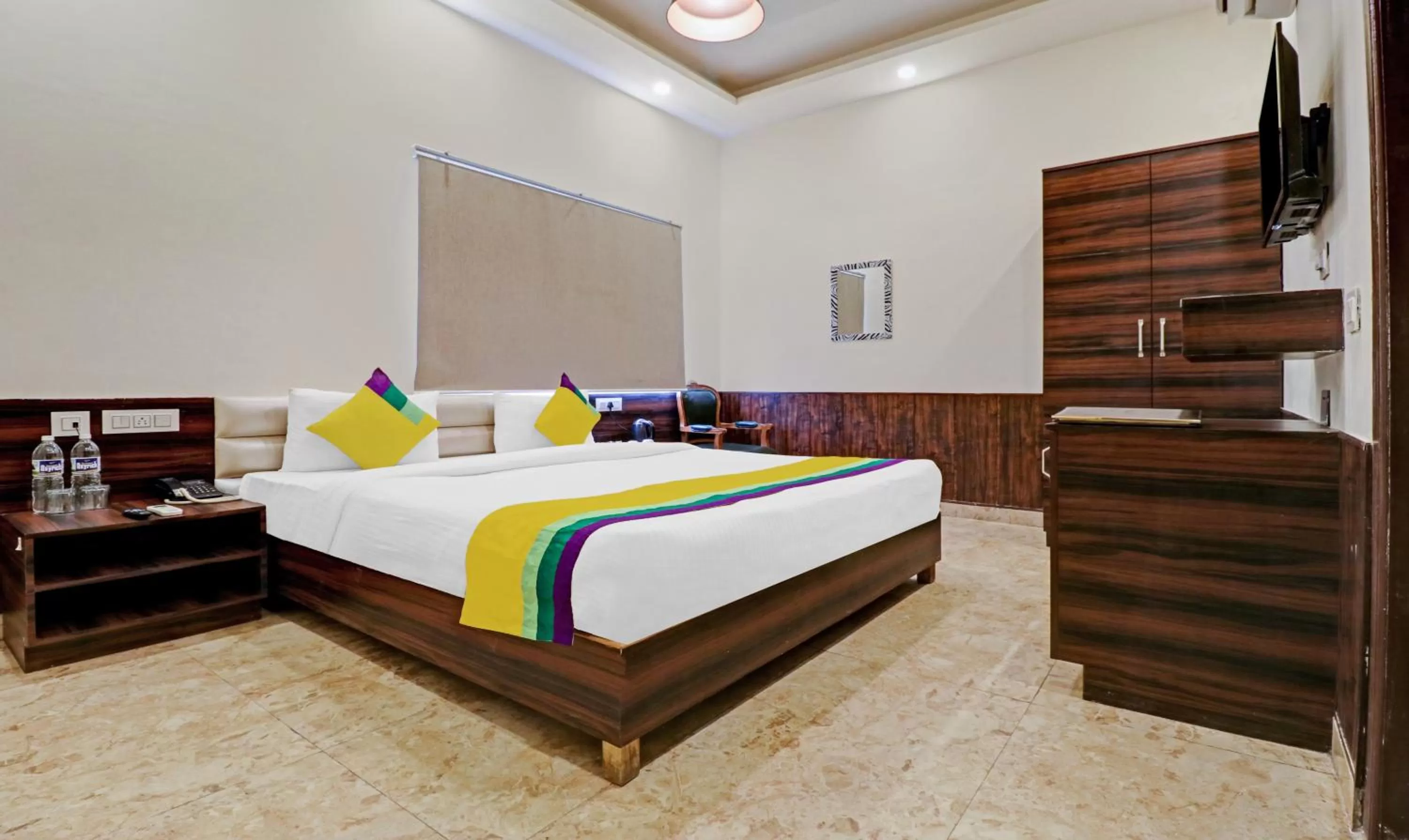Bedroom, Bed in Itsy Hotels Jashan