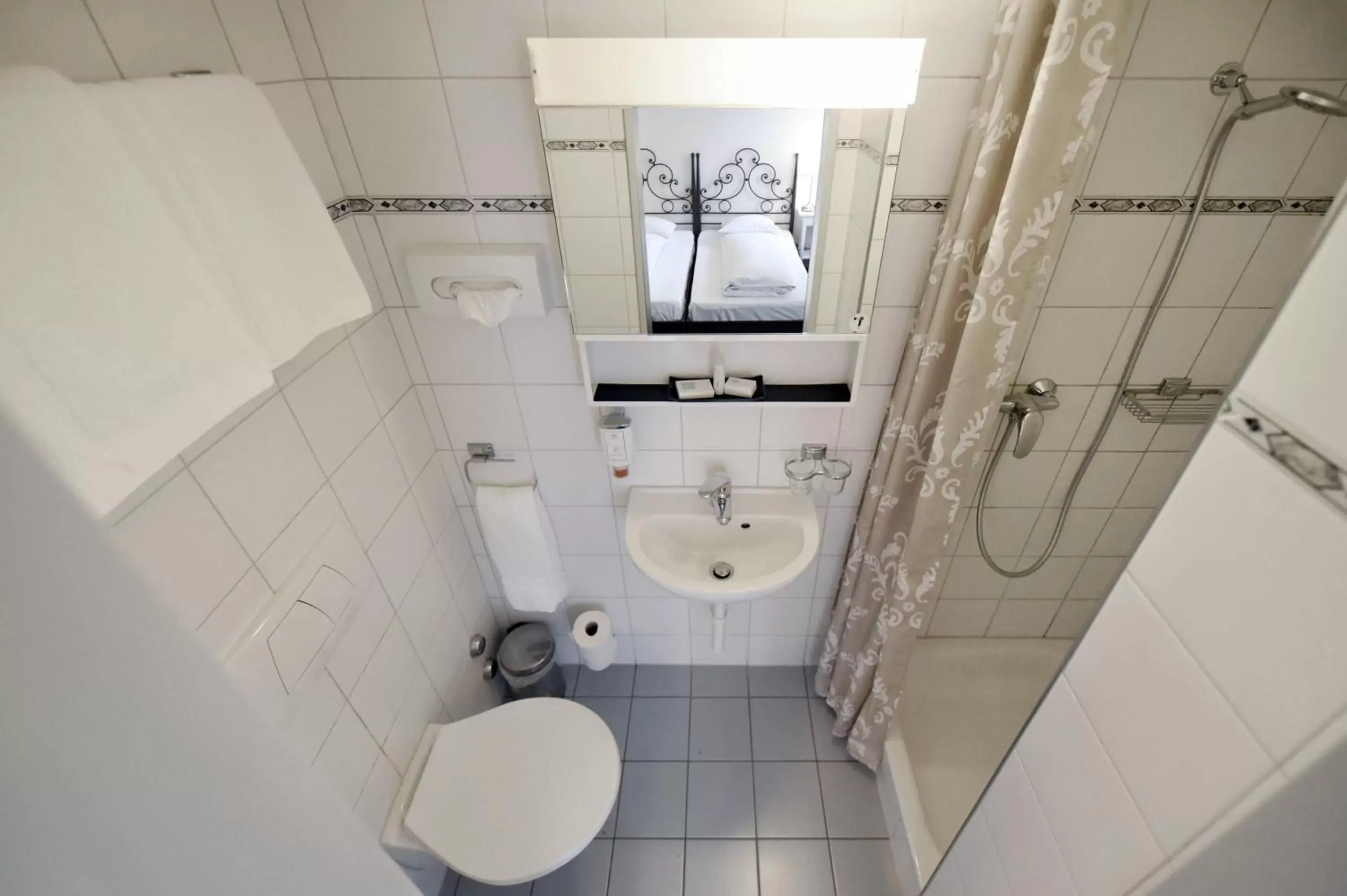 Bathroom in Hotel Hirschen