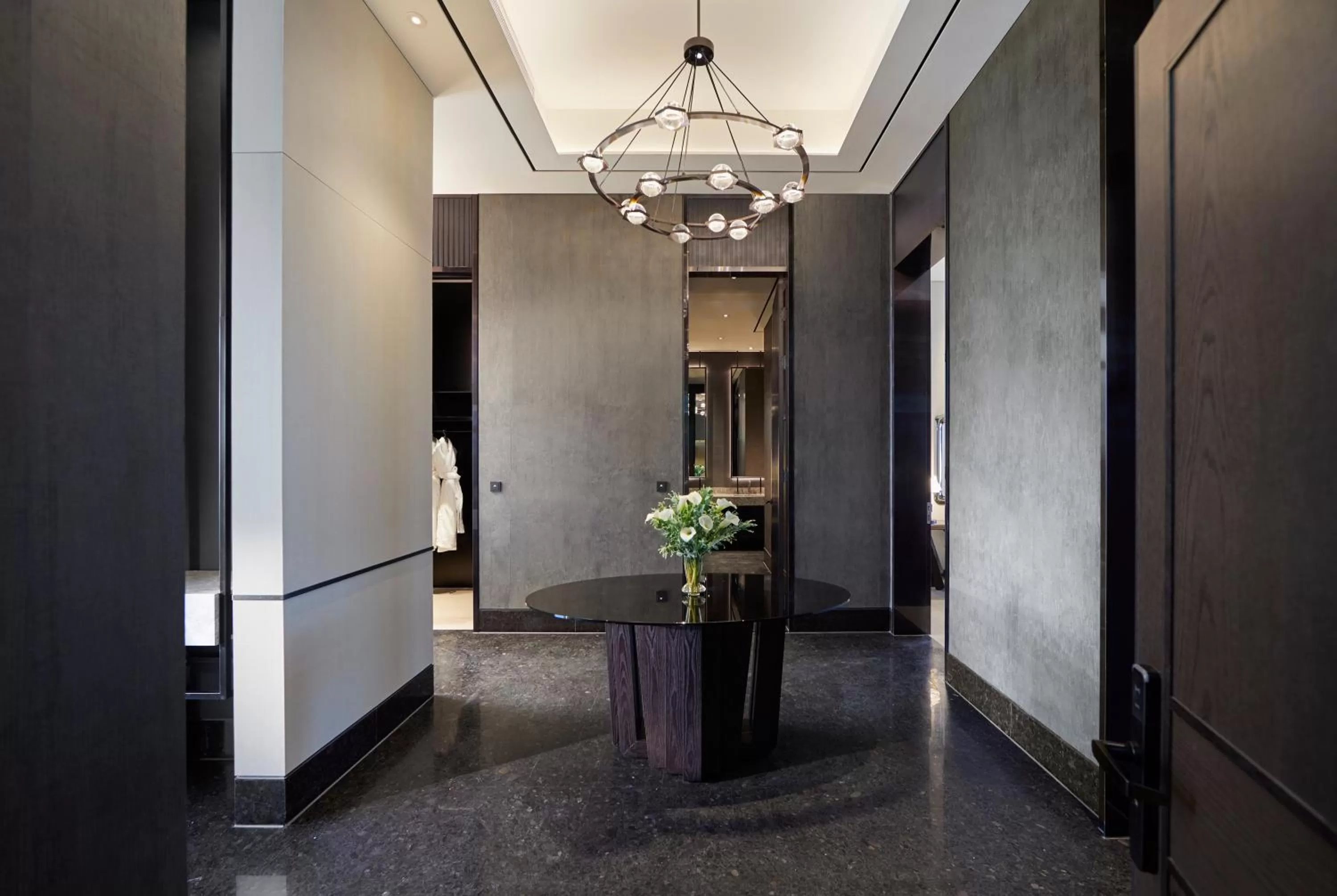 Photo of the whole room in Grand InterContinental Seoul Parnas by IHG