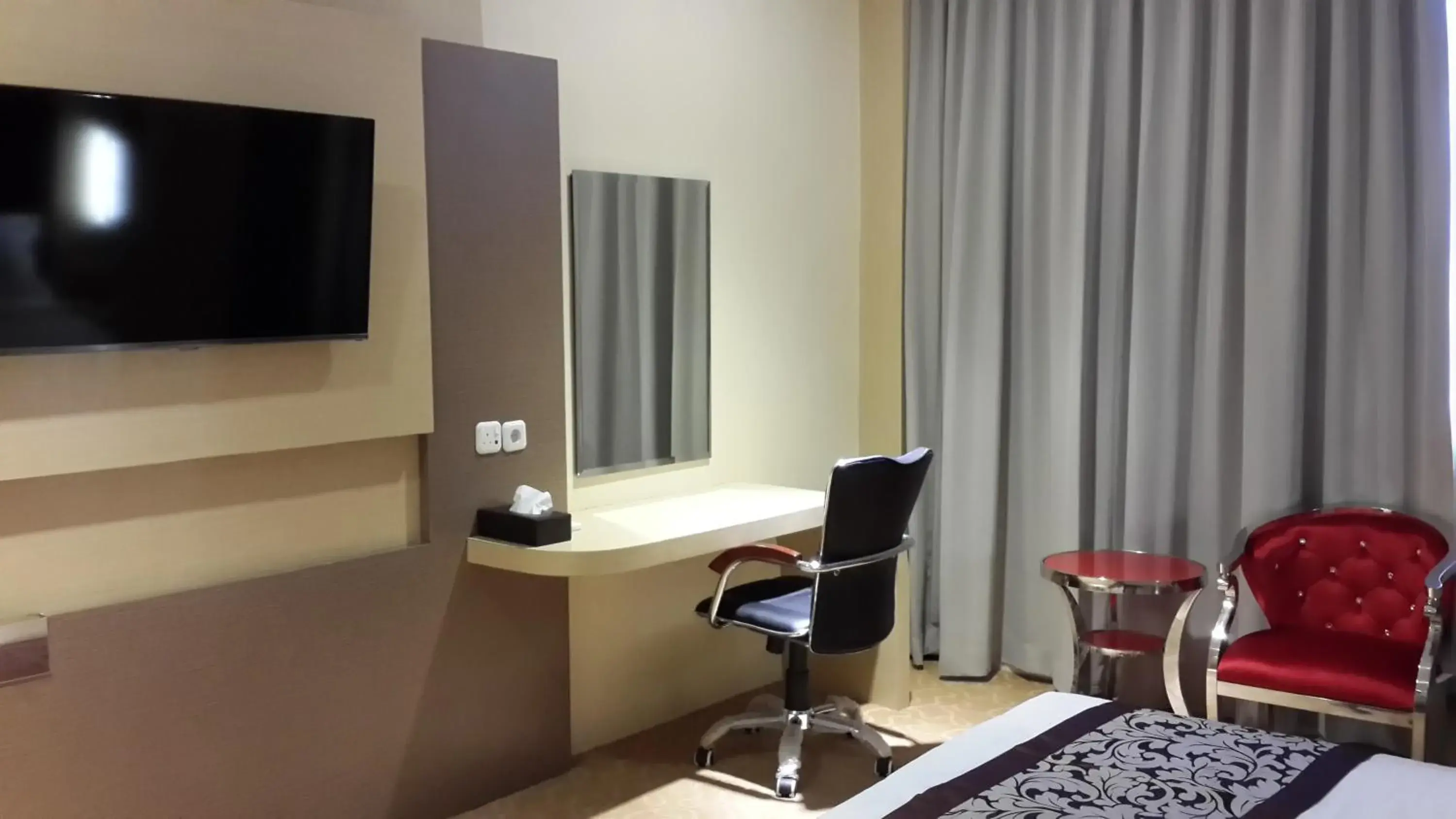 Executive Double or Twin Room in Batam City Hotel Executive Double or Twin Room in Batam City Hotel
