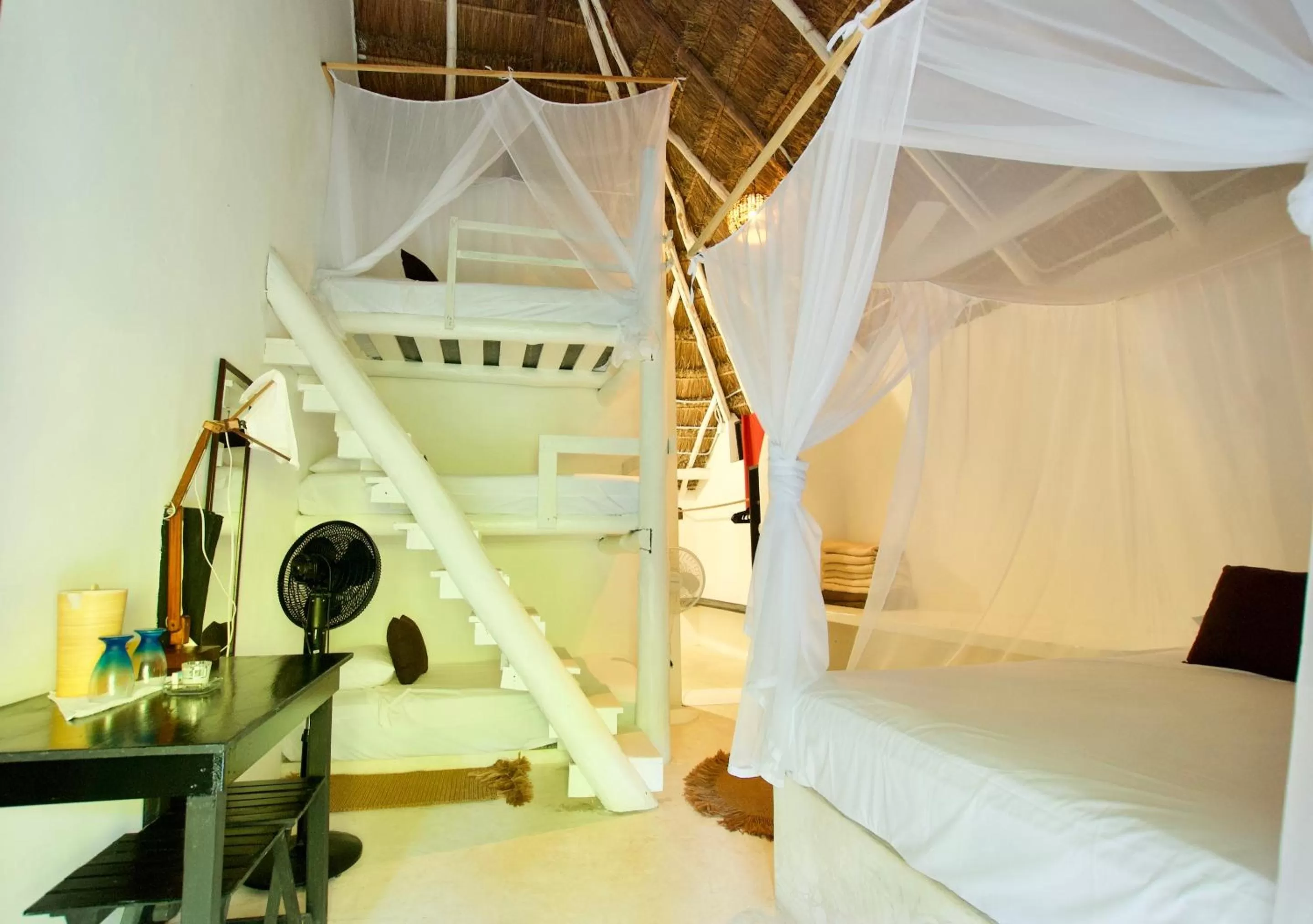 Bunk Bed in Hotel Zulum