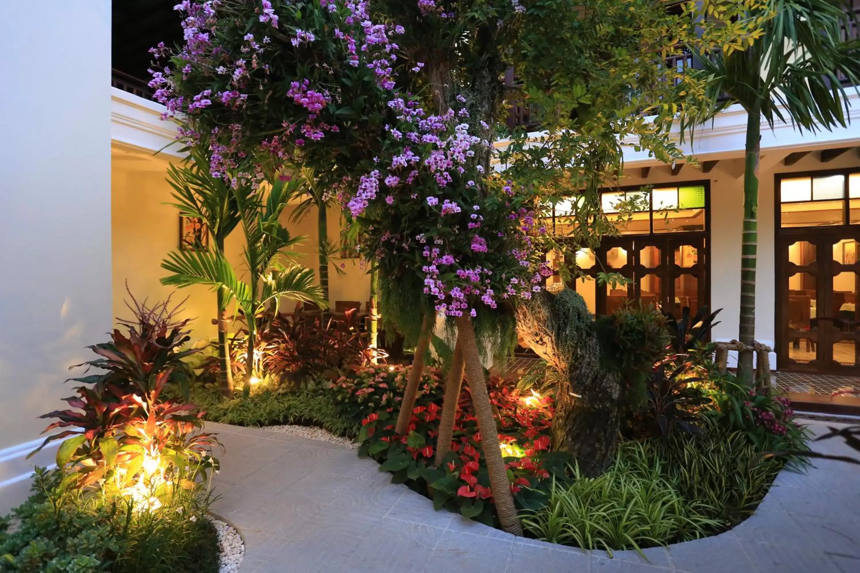 Garden in Viangluang Resort