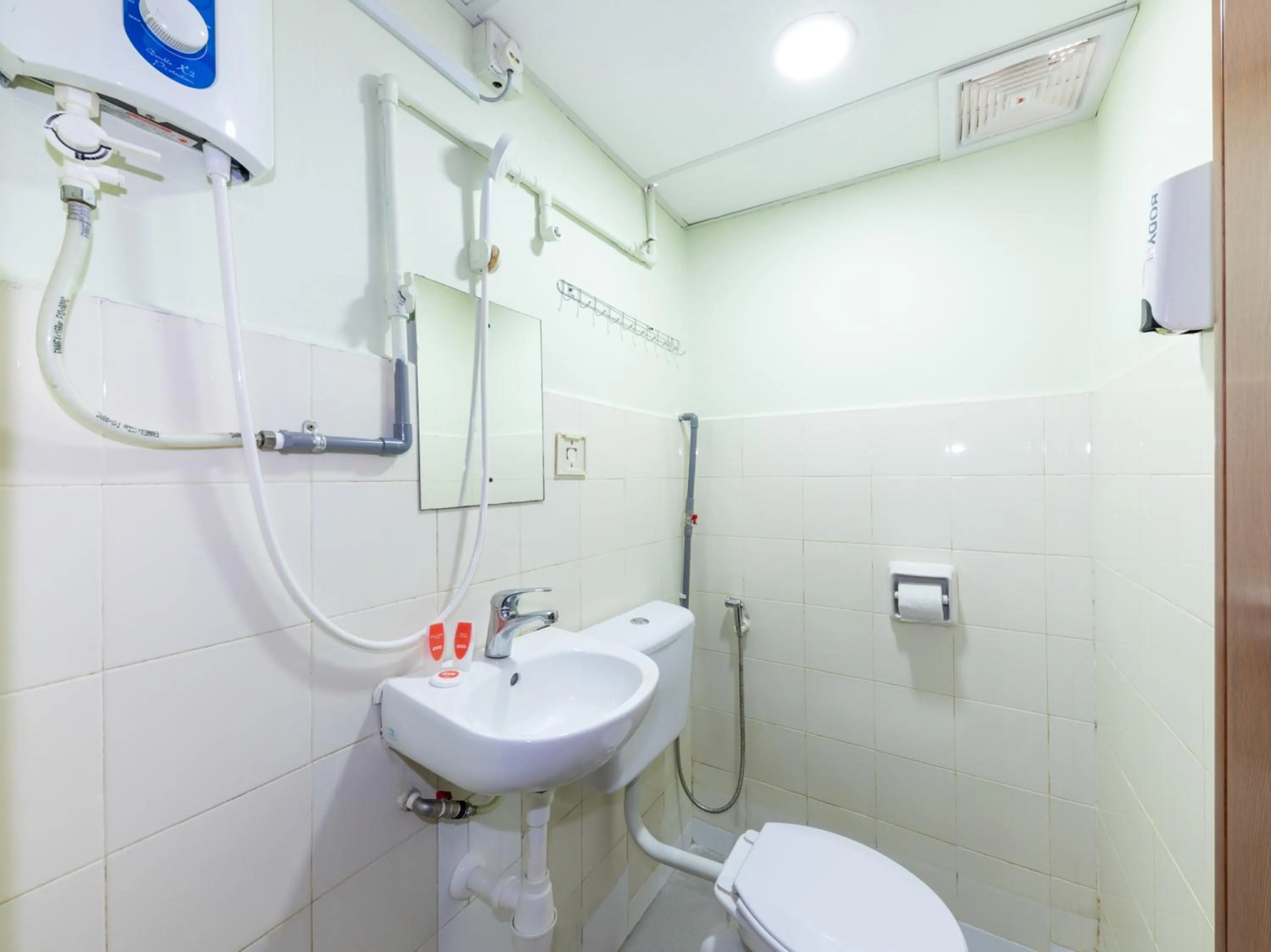 Superior Suite in Super OYO 432 My 7days Inn