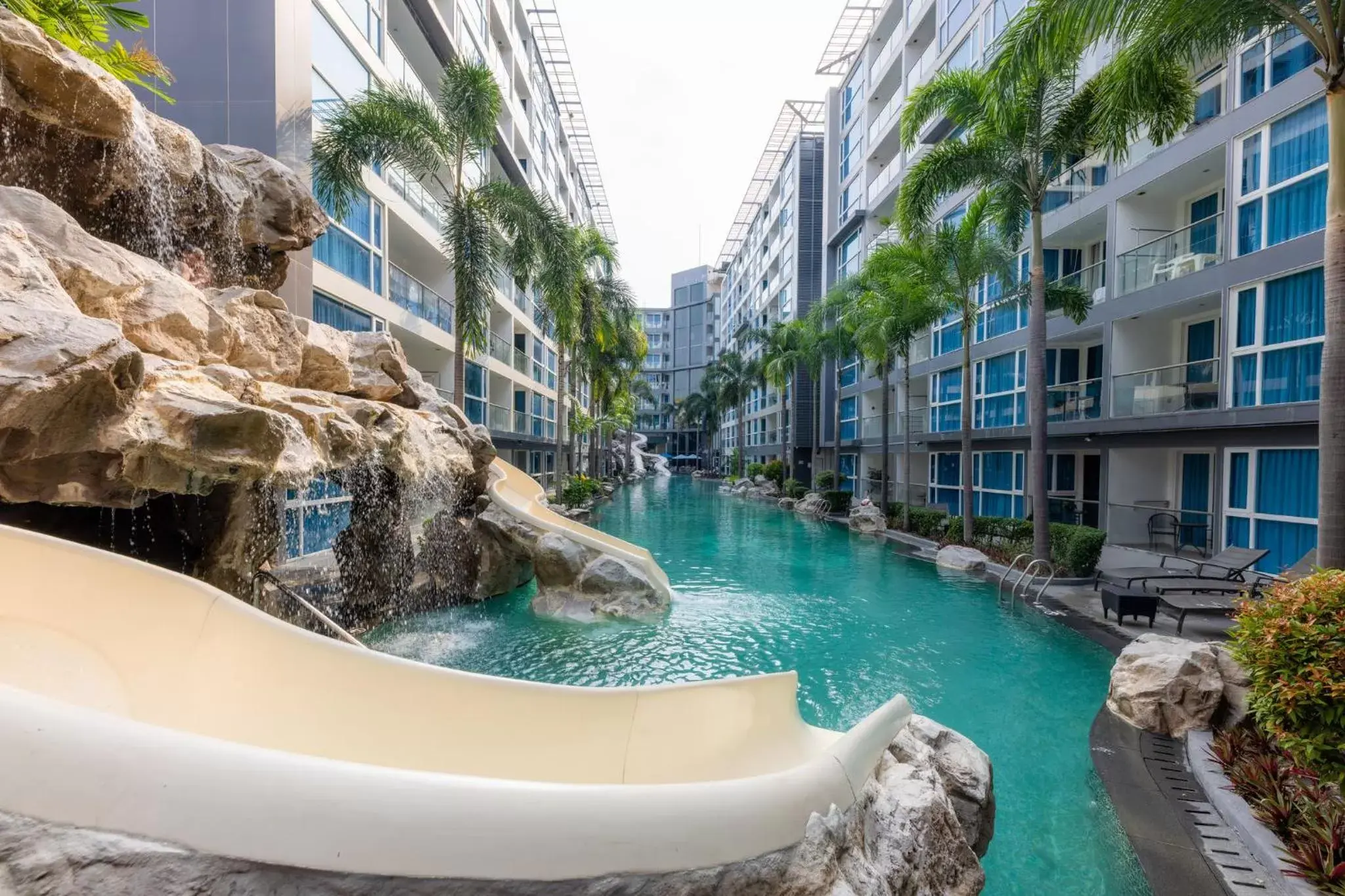 Swimming Pool in Centara Azure Hotel Pattaya