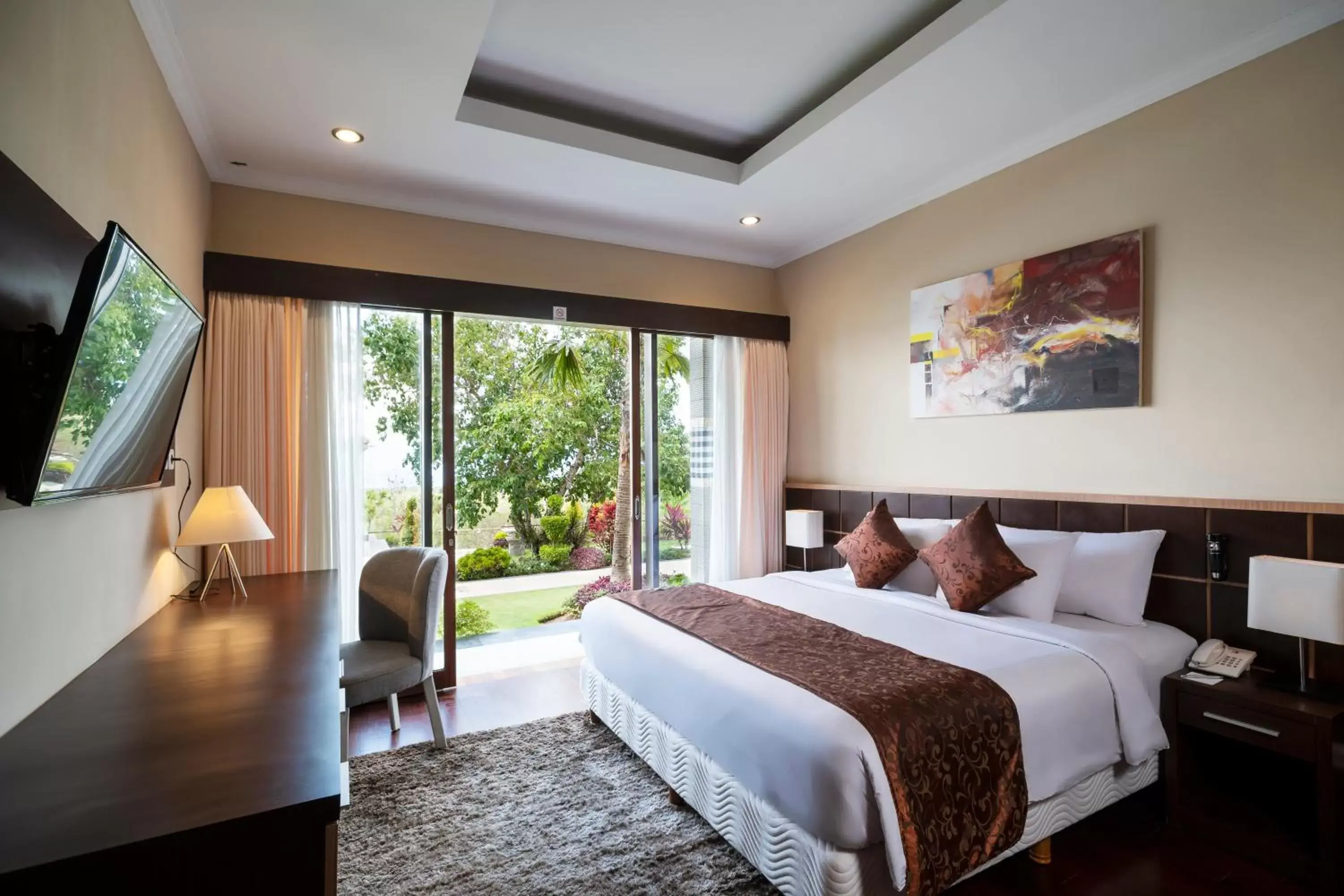 Bed in Semabu Hills Hotel Nusa Penida