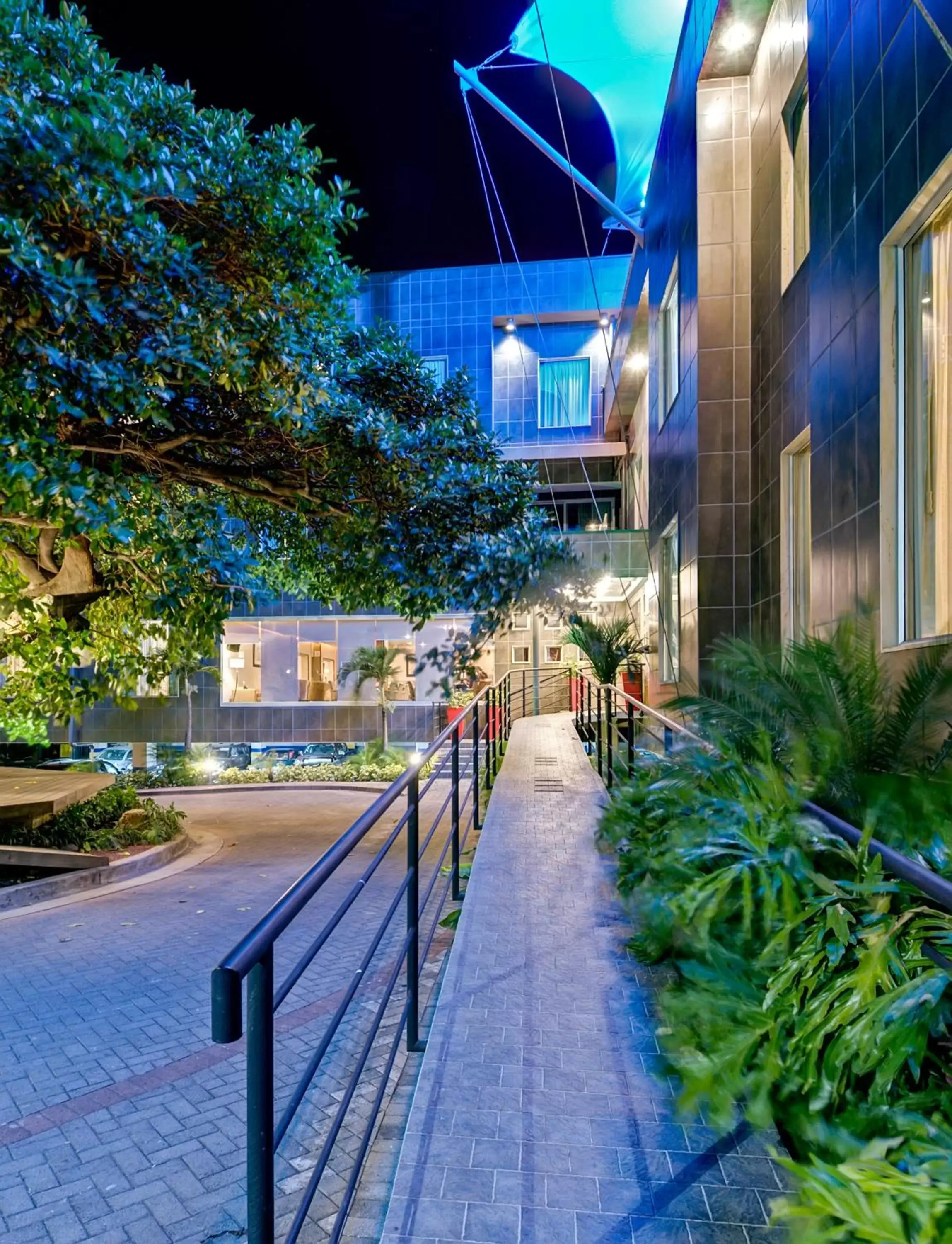 Facade/entrance, Property Building in Studio Hotel Boutique