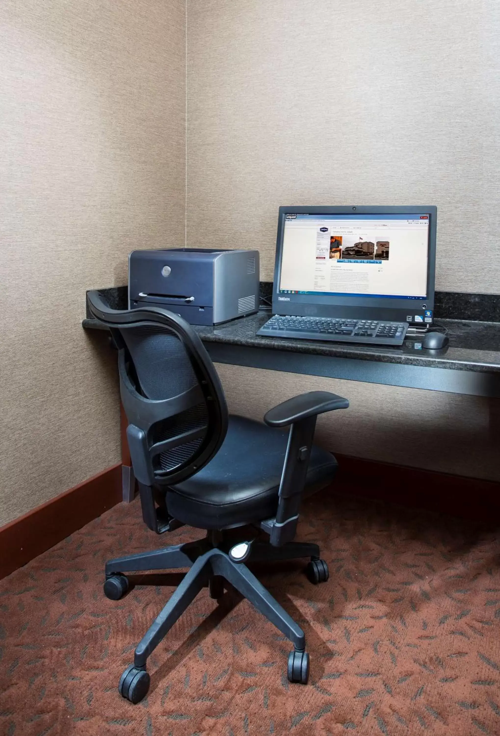 Business facilities, Business Area/Conference Room in Hampton Inn St. Joseph