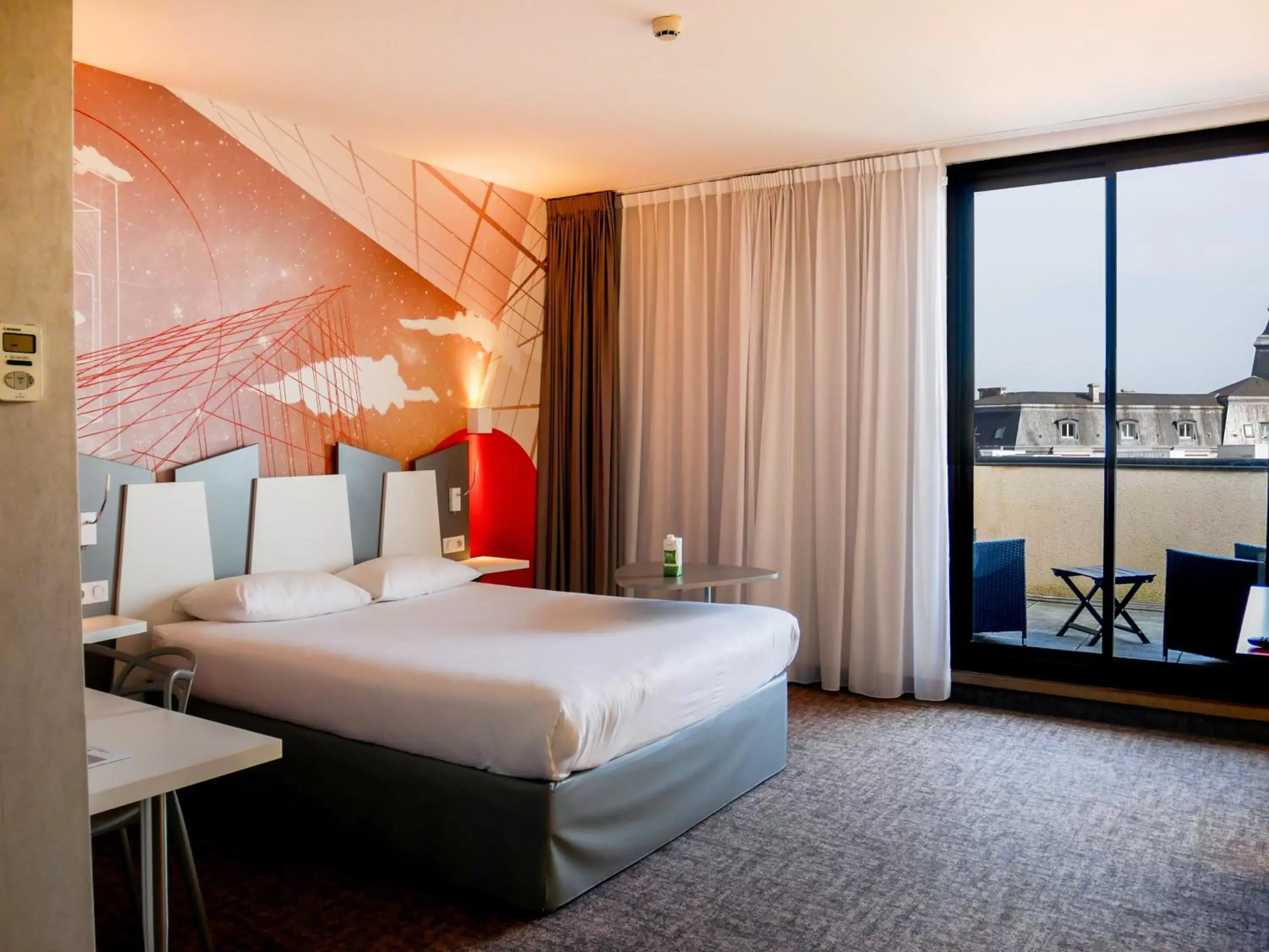 Property building, Bed in ibis Styles Poitiers Centre Property building, Bed in ibis Styles Poitiers Centre