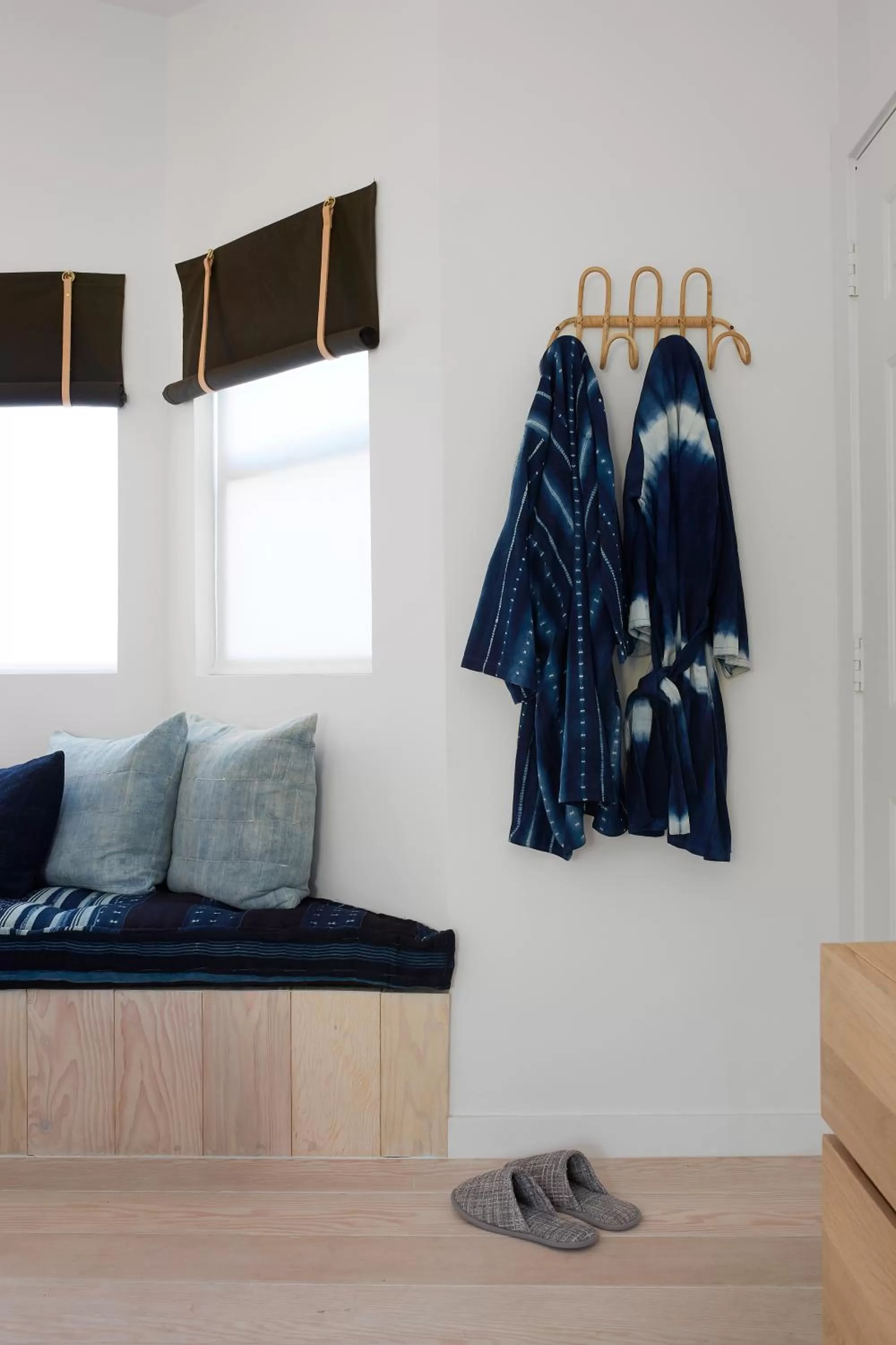 Decorative detail in White Water