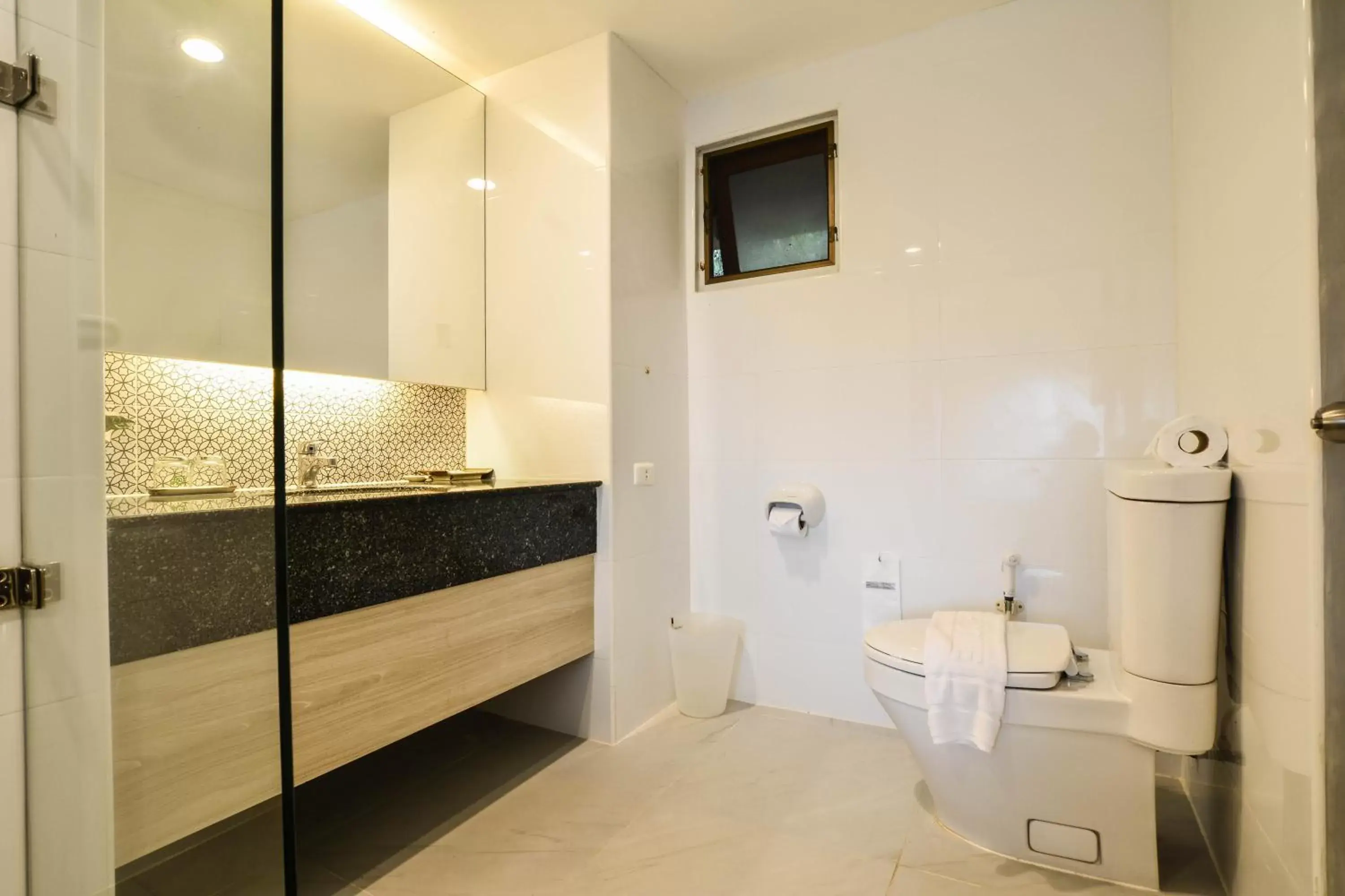 Shower, Bathroom in Krabi Tipa Resort - SHA EXTRA PLUS