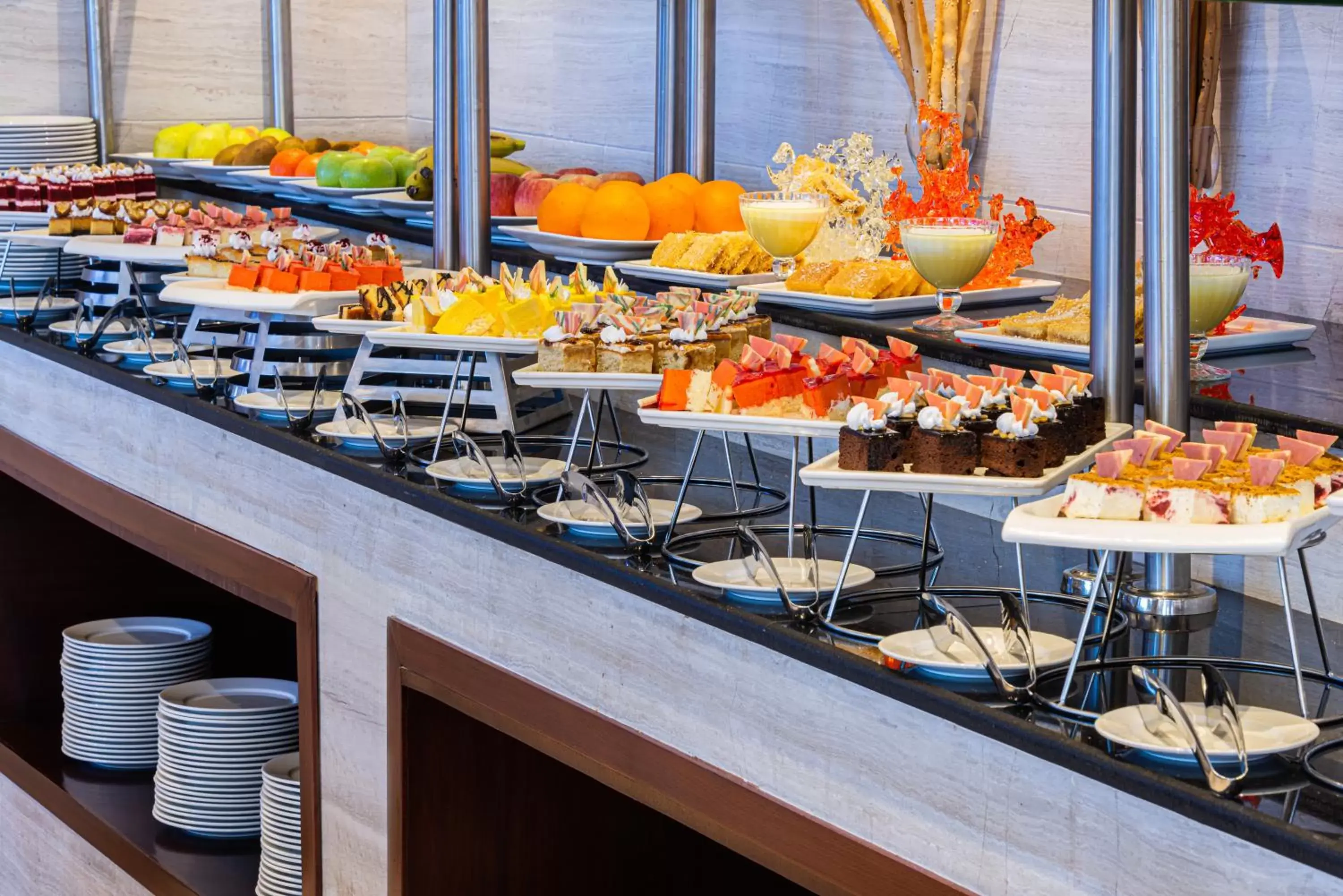 Restaurant/places to eat in Blue Diamond Hotel Jeddah Restaurant/places to eat in Blue Diamond Hotel Jeddah