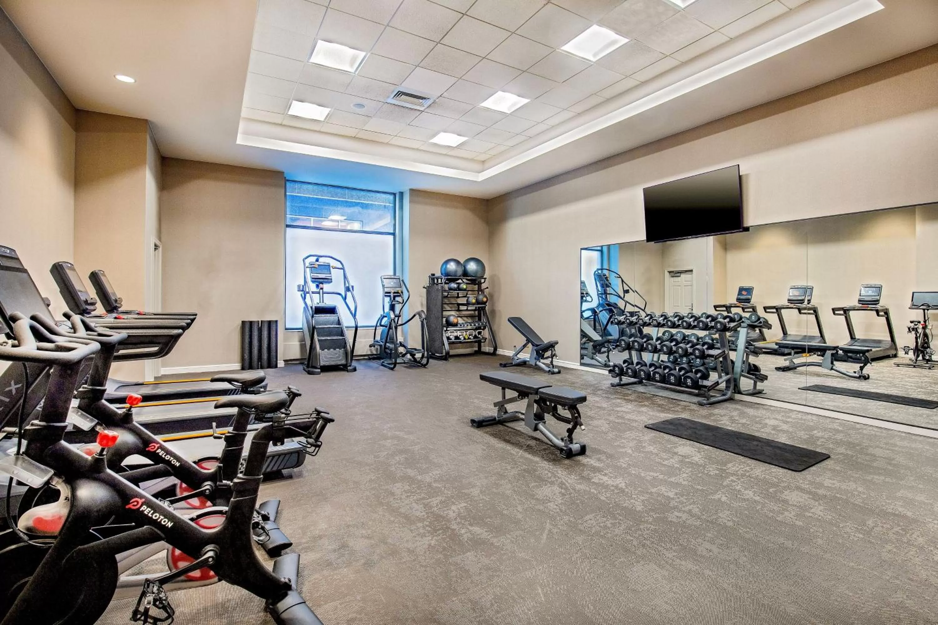 Fitness centre/facilities in Residence Inn by Marriott Boston Cambridge